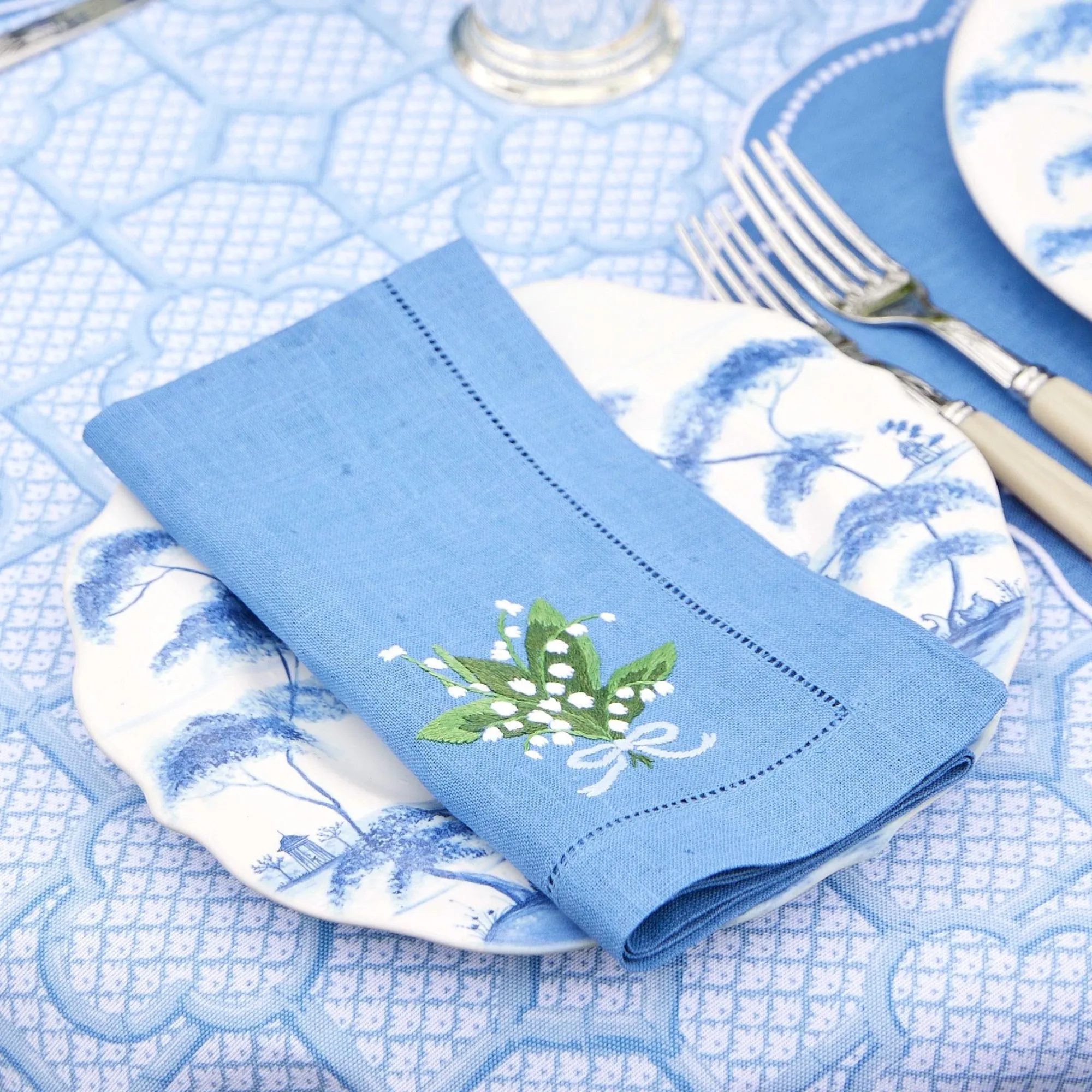 lily_of_the_valley_napkin_1.webp Cheap Lily Of The Valley Napkins (Set Of 4) Napkins