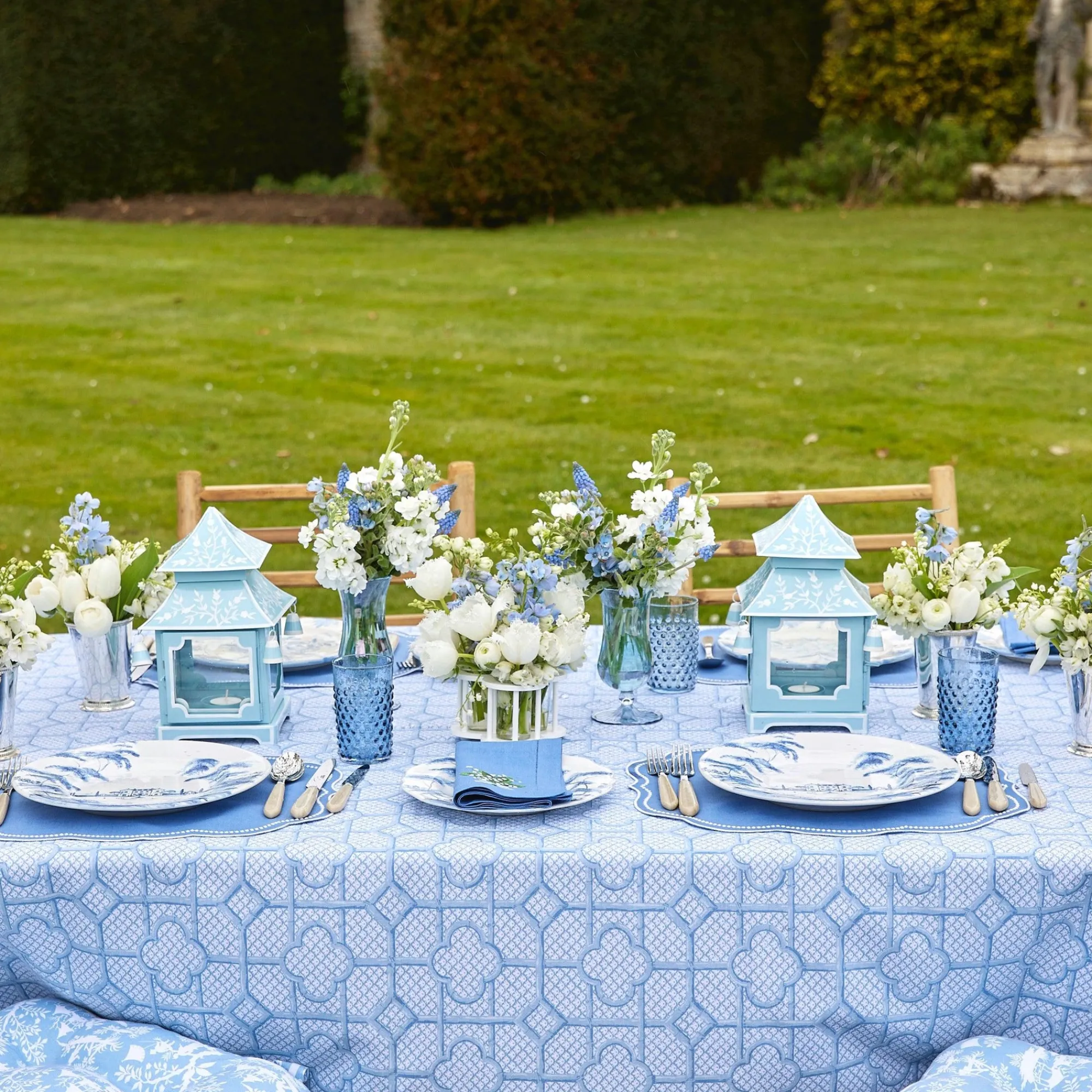 lily_of_the_valley_napkin_3.webp Cheap Lily Of The Valley Napkins (Set Of 4) Napkins