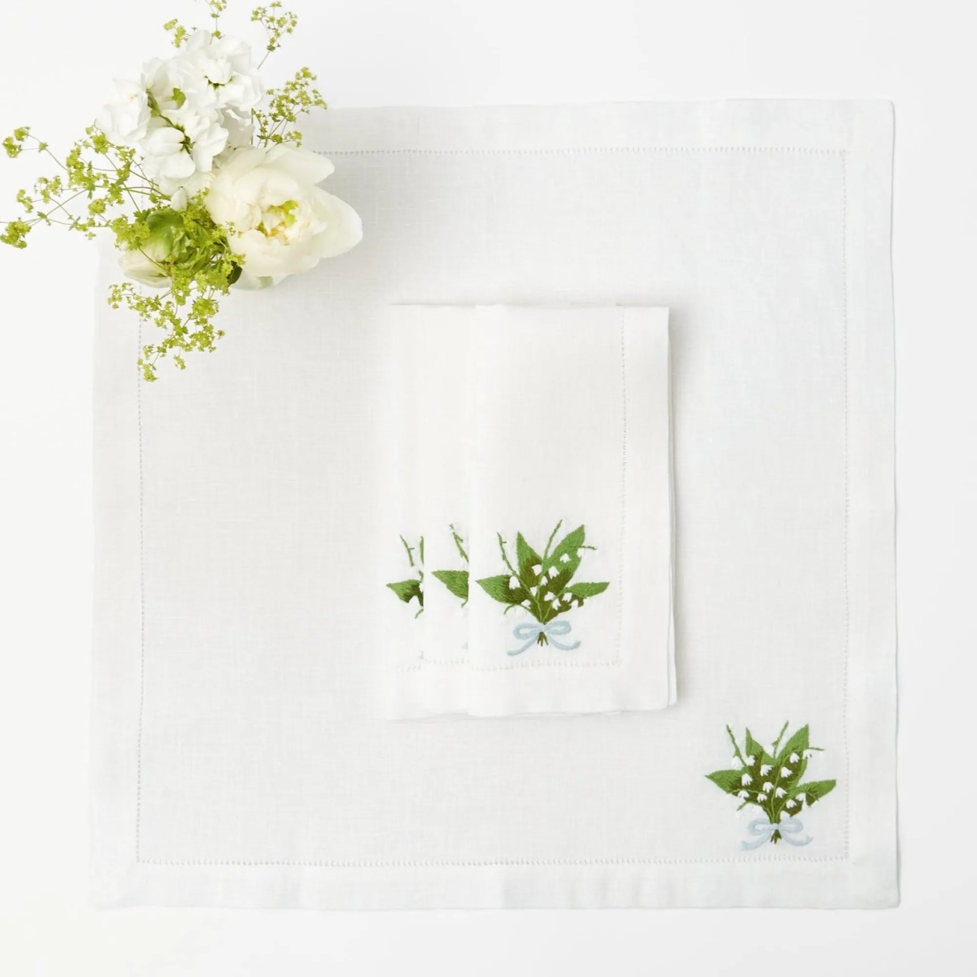 lily_of_the_valley_white__0.webp Online Lily Of The Valley White Linen Napkins (Set Of 4) Napkins