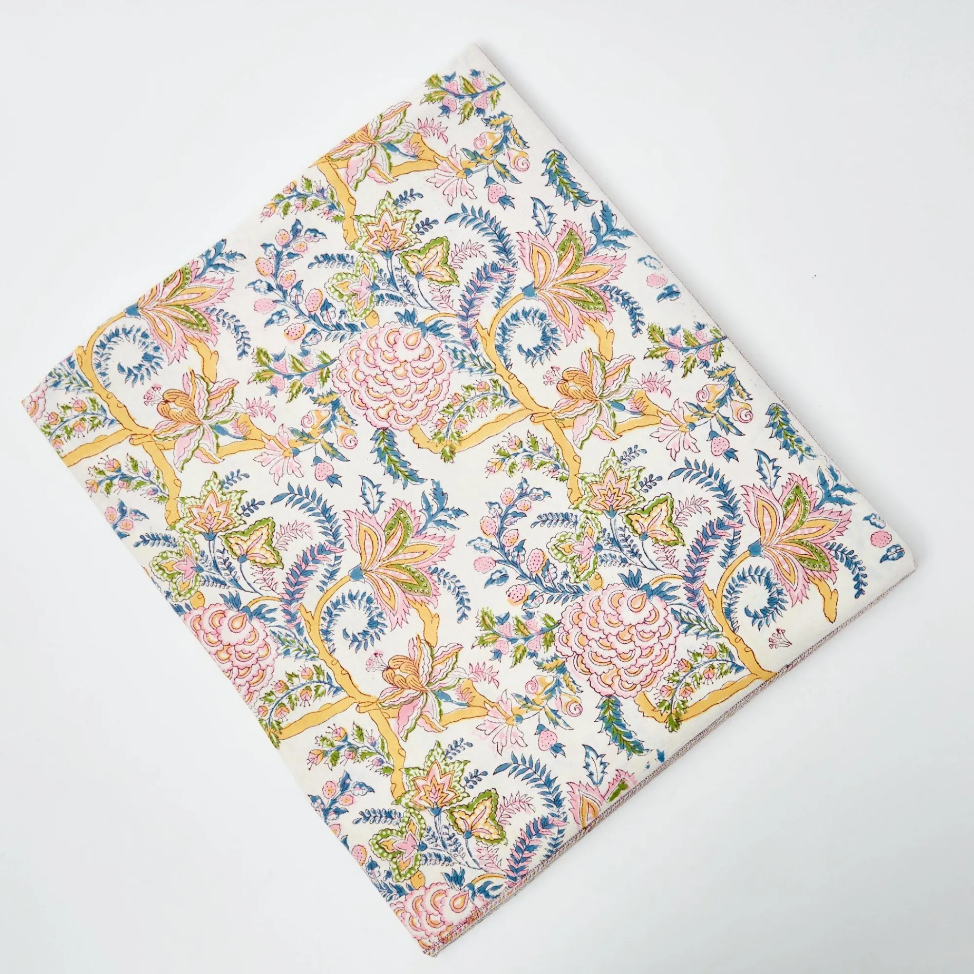 lola_tablecloth_13.webp Sale Lola Tablecloth Tablecloths