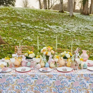 Sale Lola Tablecloth Tablecloths