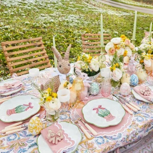 Sale Lola Tablecloth Tablecloths