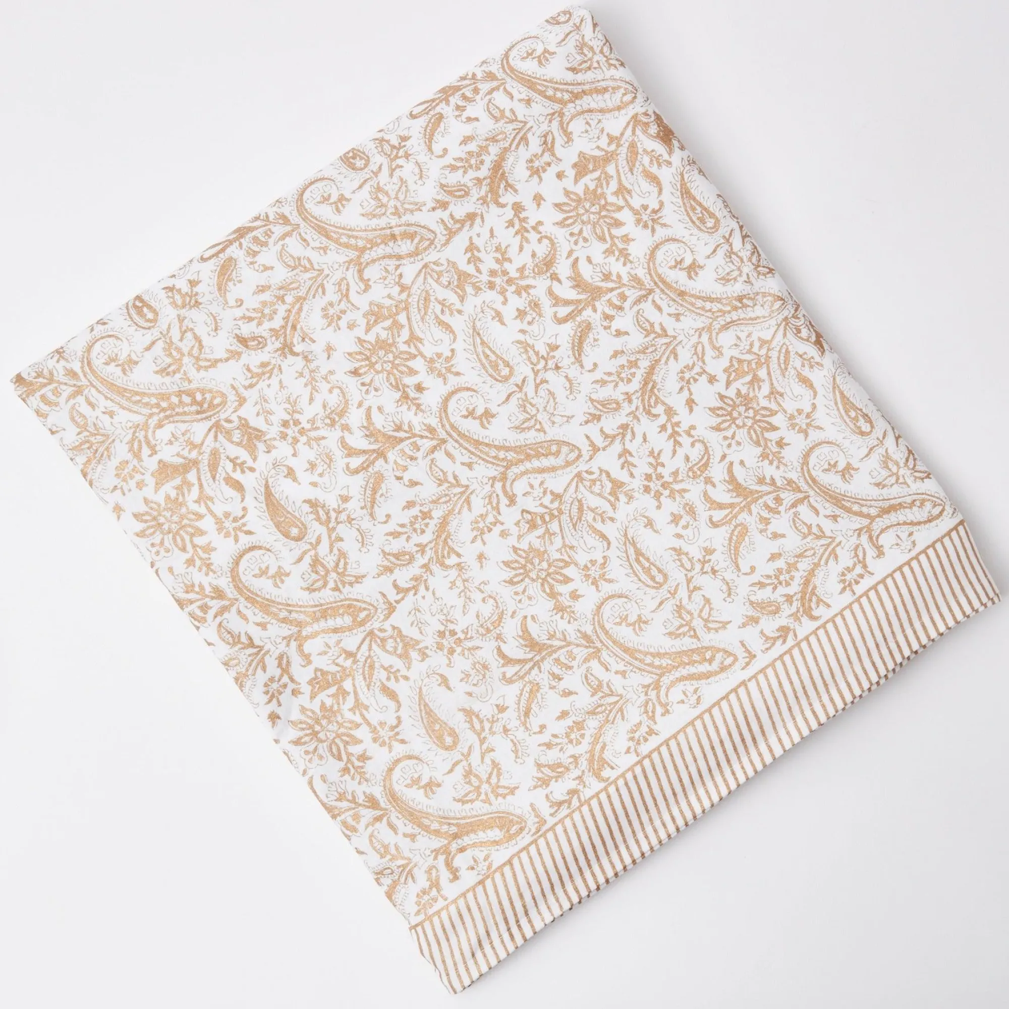 merry__bright_tablecloth_8.webp Hot Merry & Bright Tablecloth Tablecloths