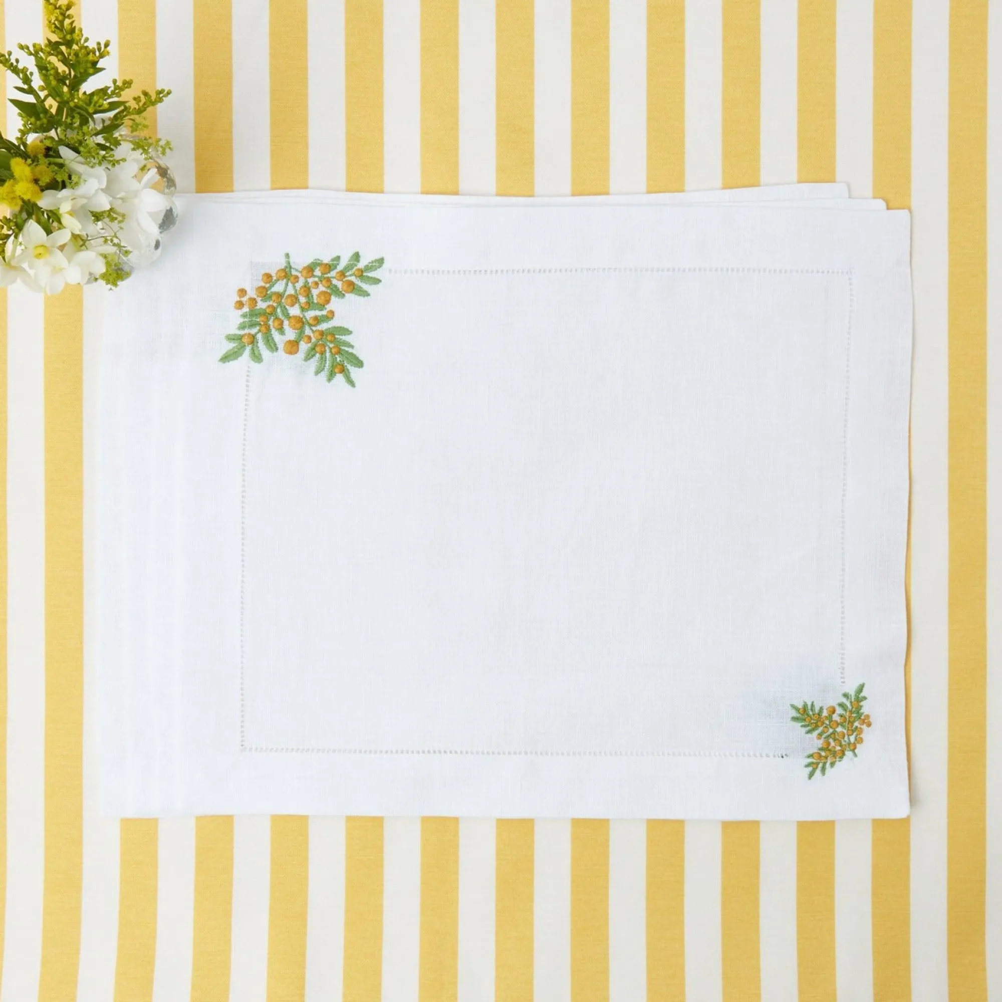 mimosa_white_linen_placem_0-1.webp Cheap Mimosa White Linen Placemats (Set Of 4) Placemats