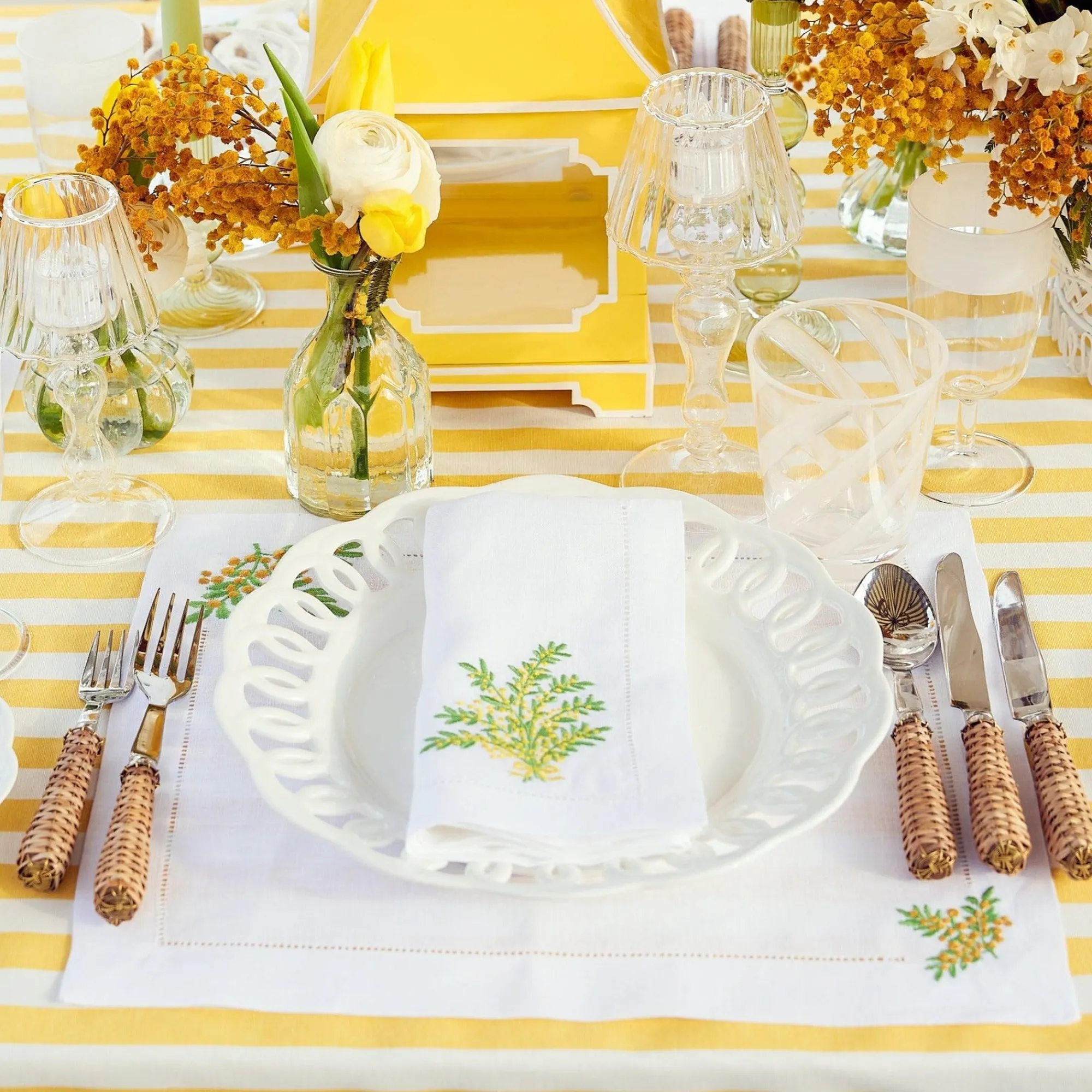 mimosa_white_linen_placem_6.webp New Mimosa White Linen Placemats & Napkins (Set Of 4) Table Linen Sets