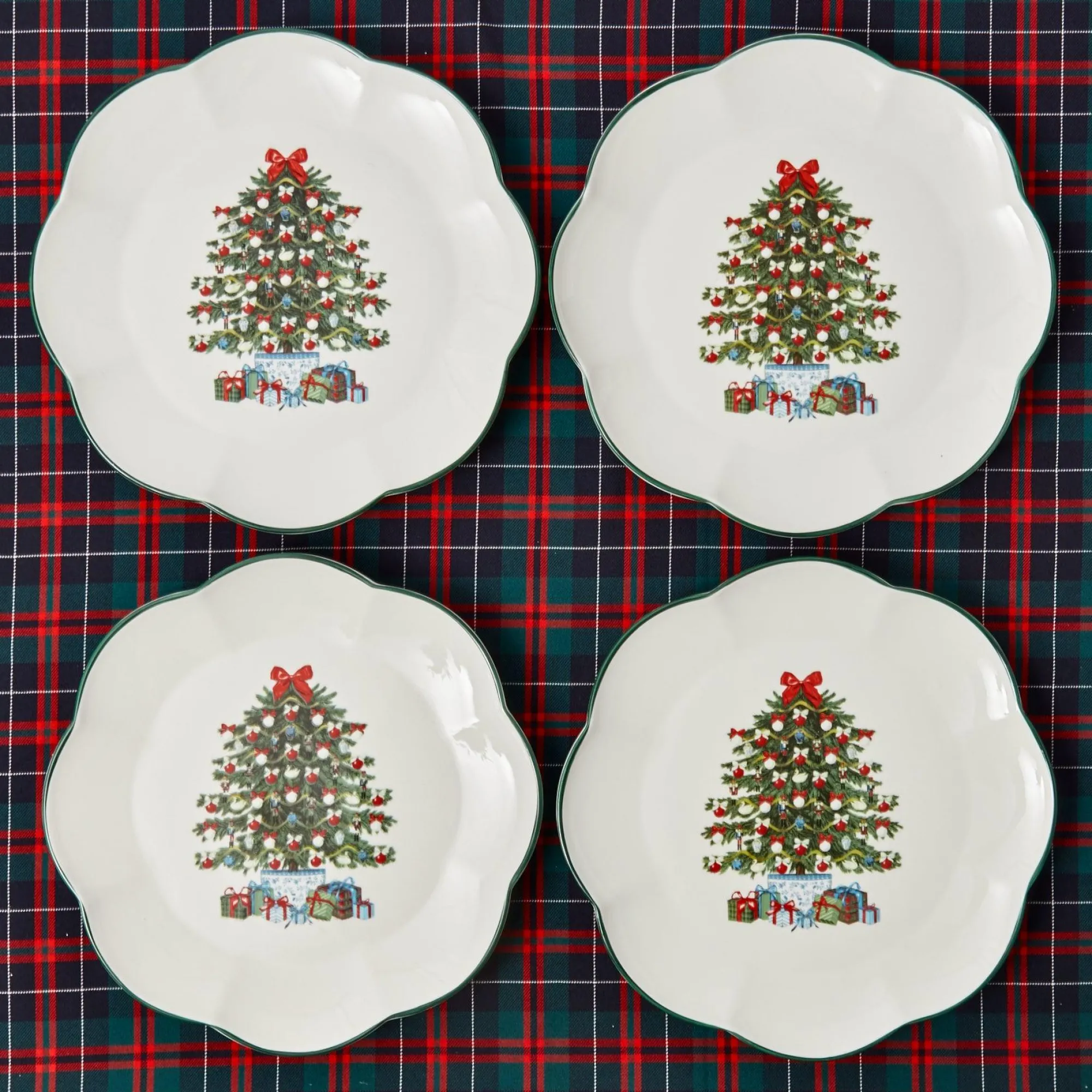 mrs_alice_christmas_tree__3.webp Discount Christmas Tree Dinner Plate (Set Of 4) Crockery Sets
