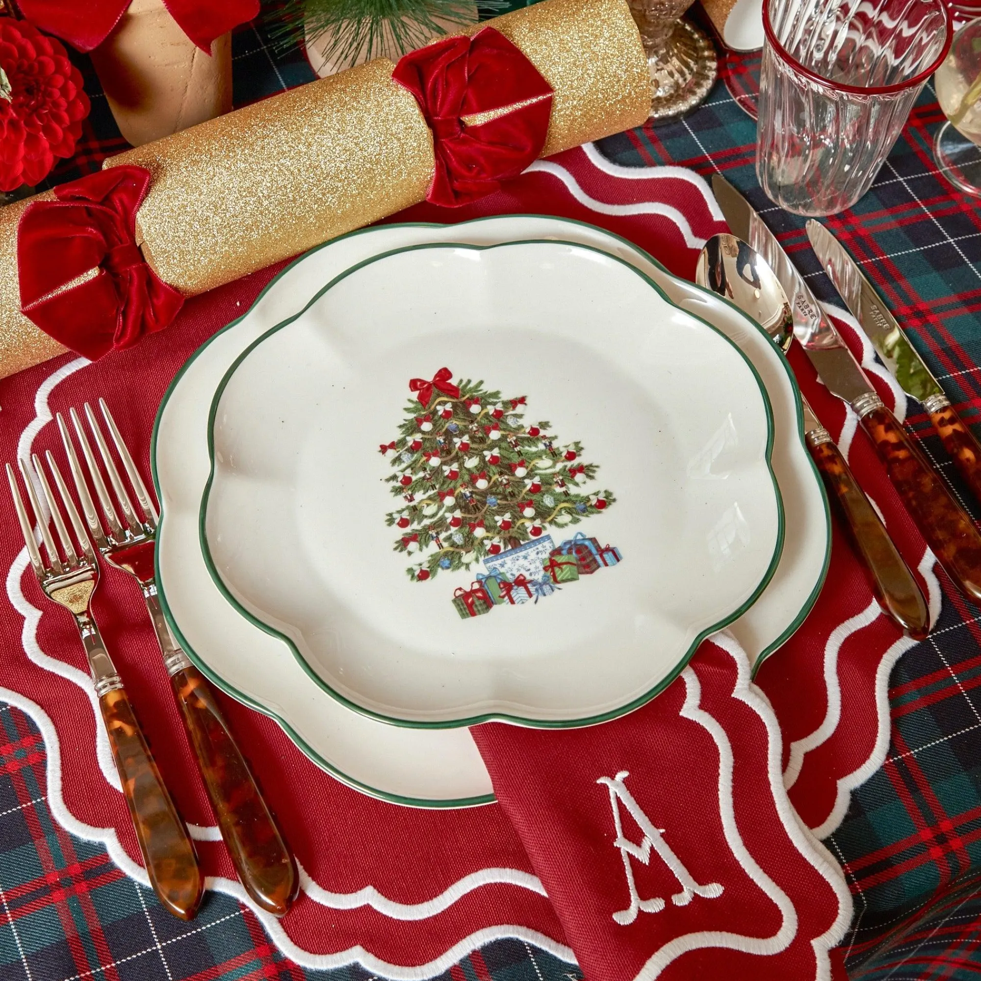 mrs_alice_christmas_tree__5-1.webp Outlet Christmas Tree Starter Plate (Set Of 4) Crockery Sets