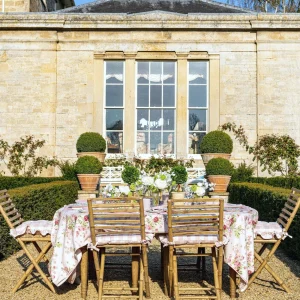 Flash Sale Nancy Rose Tablecloth Tablecloths