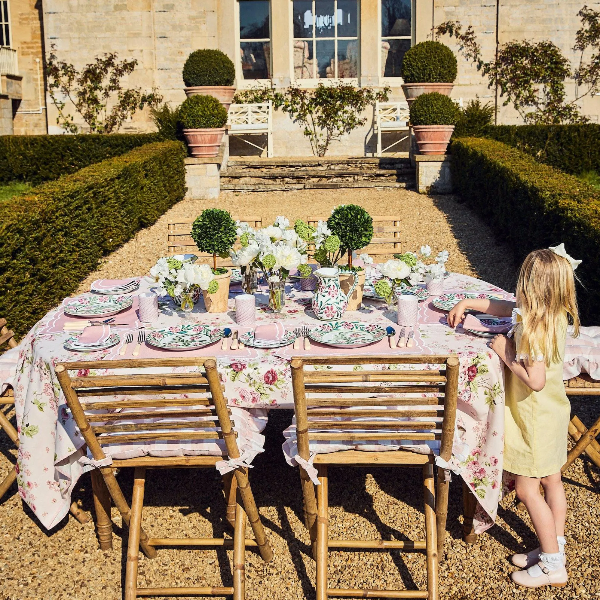 nancy_rose_tablecloth_9.webp Flash Sale Nancy Rose Tablecloth Tablecloths