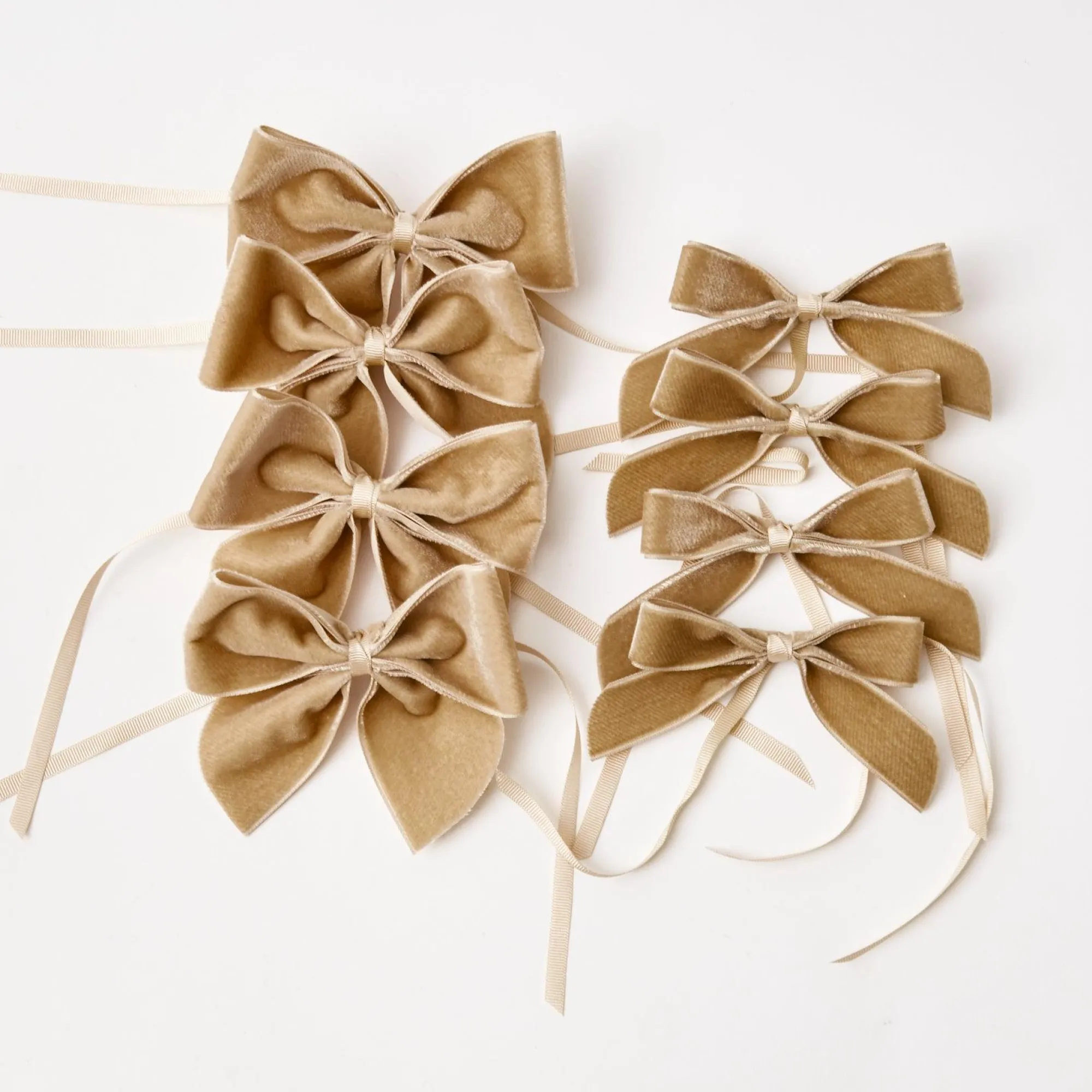 oat_velvet_napkin_bows_se_6.webp Hot Oat Velvet Napkin Bows (Set Of 4) Napkin Rings, Bows & Wreaths