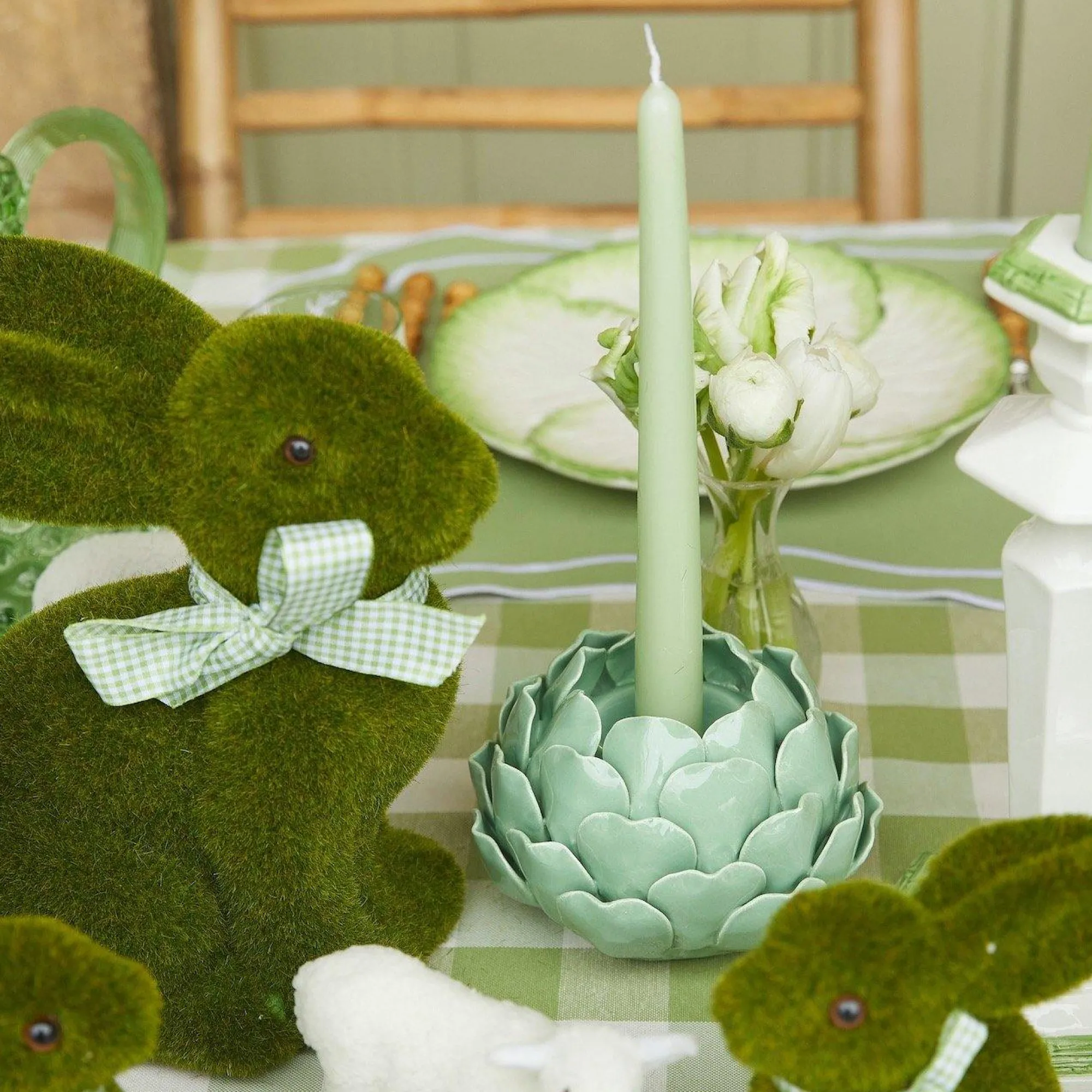 pale_green_artichoke_cand_1.webp Outlet Pale Green Artichoke Candle Holder (Pair) Candle Holders