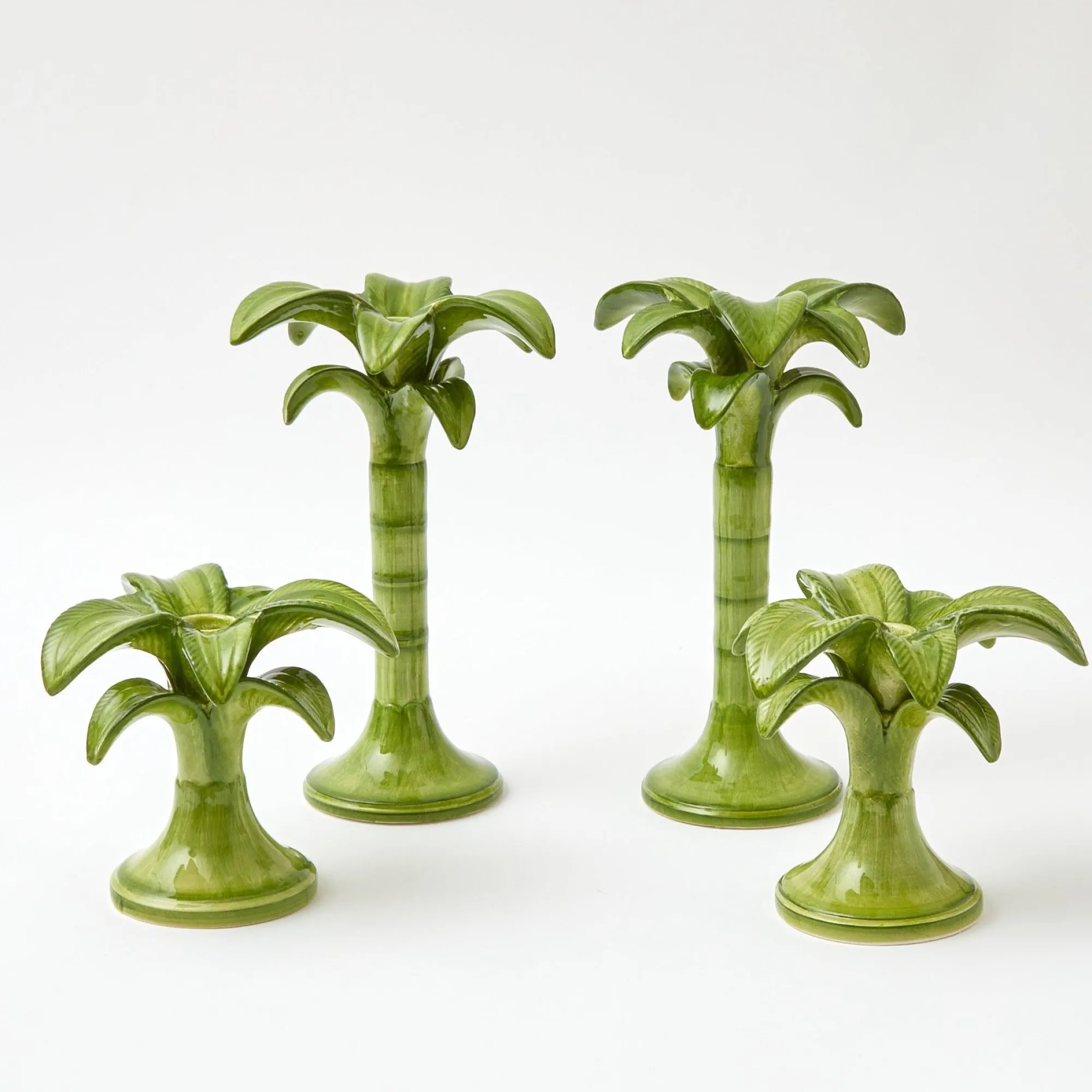 palm_leaf_candle_holder_s_11.webp Store Palm Leaf Candle Holder (Small) Candle Holders