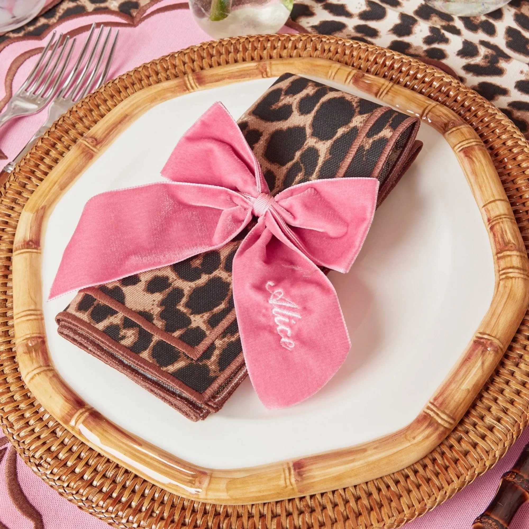 personalised_dusty_pink_n_22.webp Sale Personalised Dusty Pink Napkin Bow Napkin Rings, Bows & Wreaths