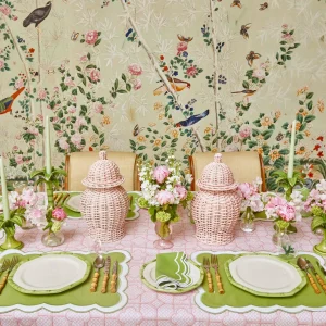 Best Sale Pink Bamboo Trellis Tablecloth Tablecloths