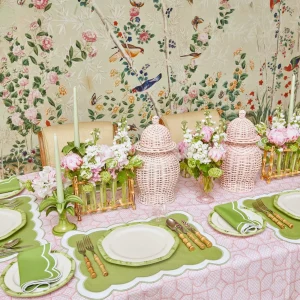 Best Sale Pink Bamboo Trellis Tablecloth Tablecloths