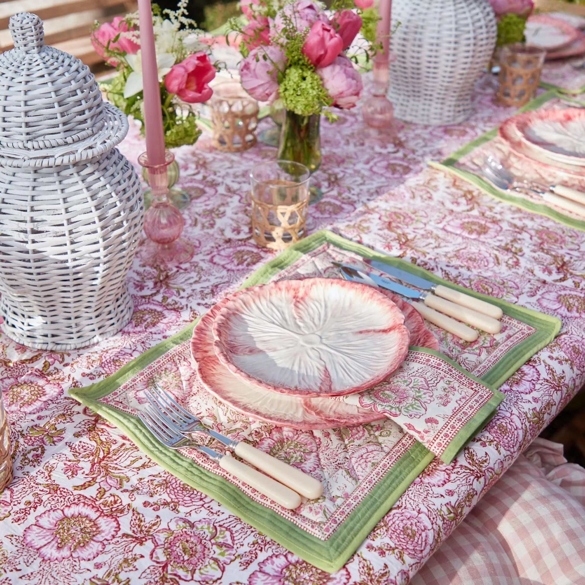 pink_capri_lettuce_starte_14-2.webp Online Pink Capri Lettuce Starter Plate (Set Of 4) Crockery Sets