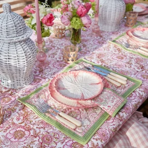 Shop Pink Capri Lettuce Starter Plate (Set Of 4) Lettuce Crockery