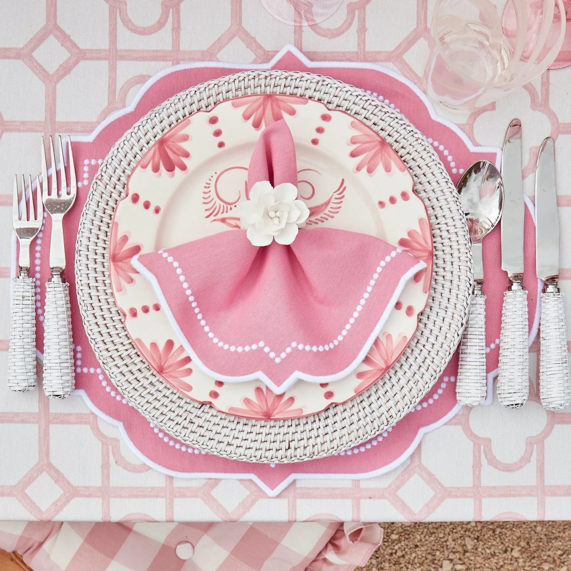 pink_gingham_ruffle_seat__1.webp Outlet Pink Gingham Ruffle Seat Pad Cushion (Set Of 4) Cushions