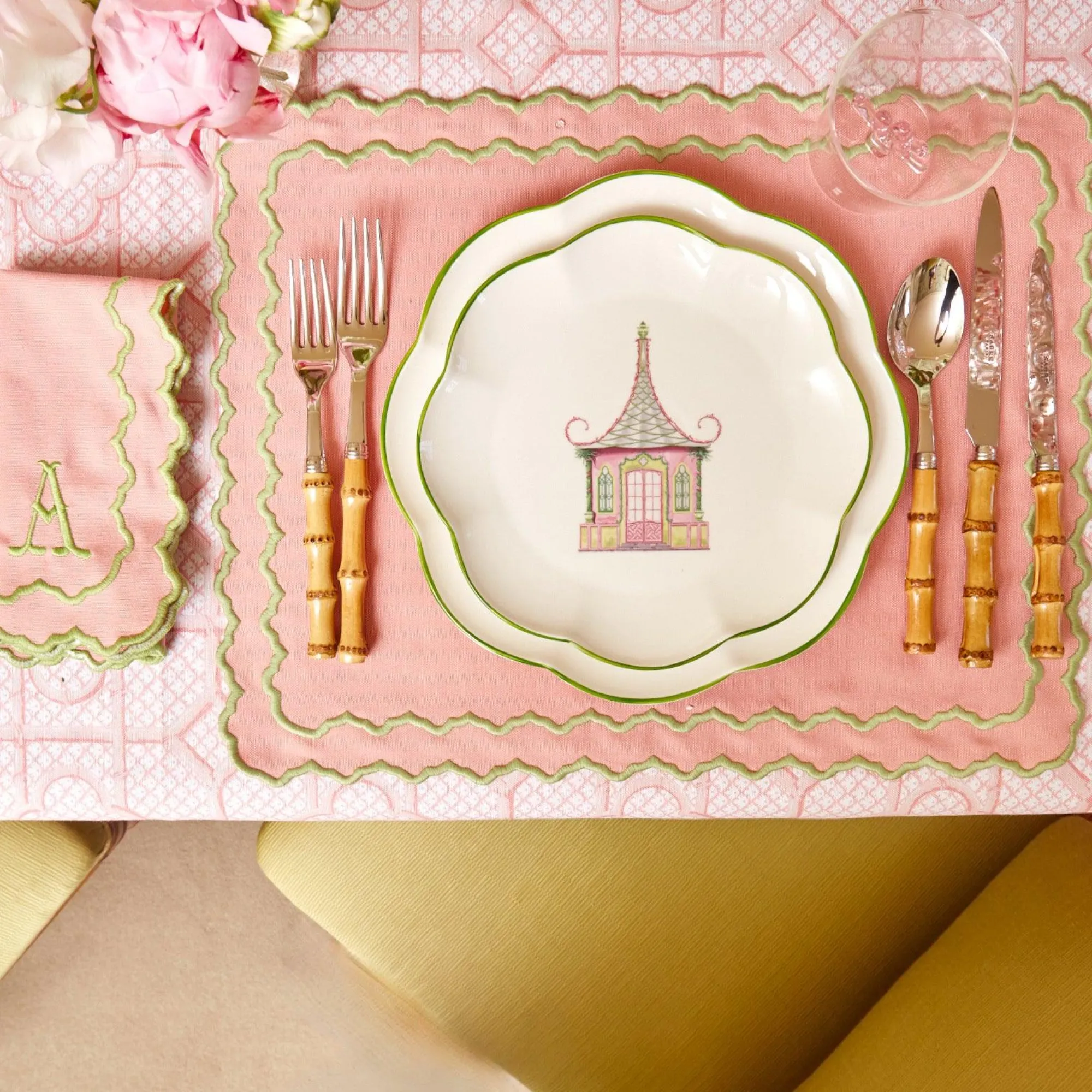 pink_penelope_napkins_set_3.webp Shop Pink Penelope Napkins (Set Of 4) Napkins