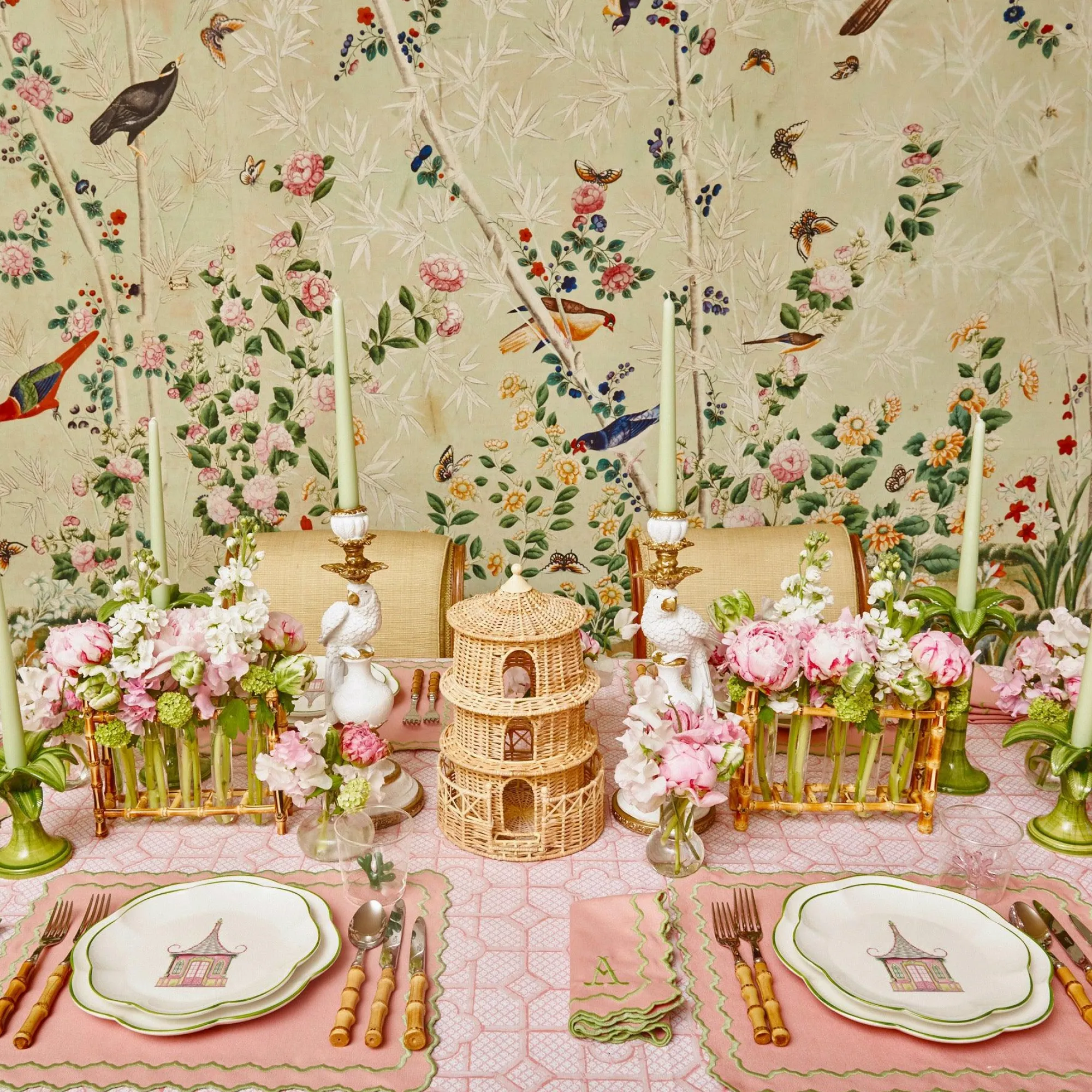 pink_penelope_napkins_set_4.webp Shop Pink Penelope Napkins (Set Of 4) Napkins