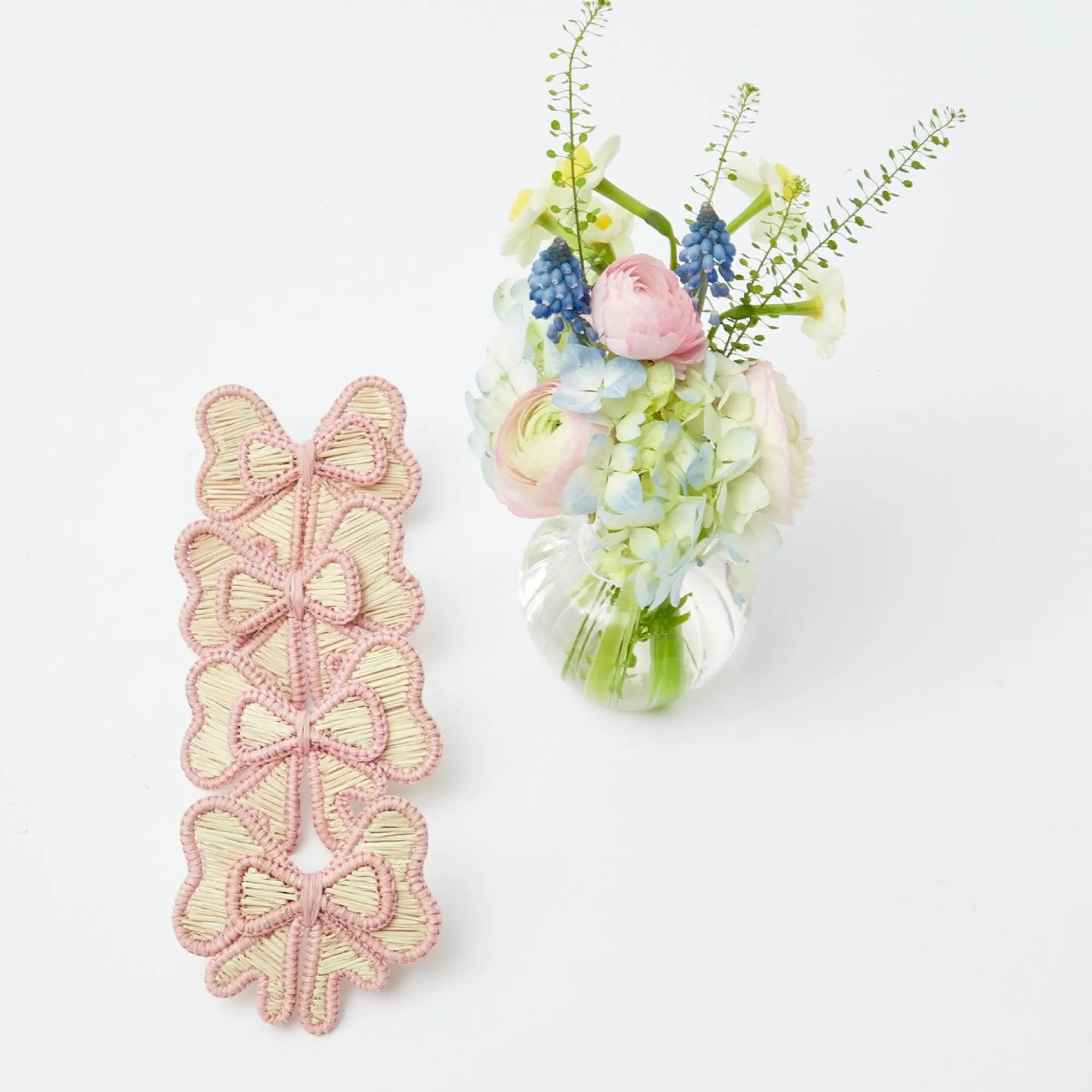 pink_rattan_napkin_bow_se_7-1.webp Store Pink Rattan Napkin Bow (Set Of 4) Napkin Rings, Bows & Wreaths