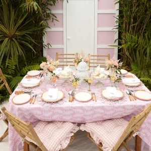 Cheap Pink Trailing Ferns Tablecloth Tablecloths