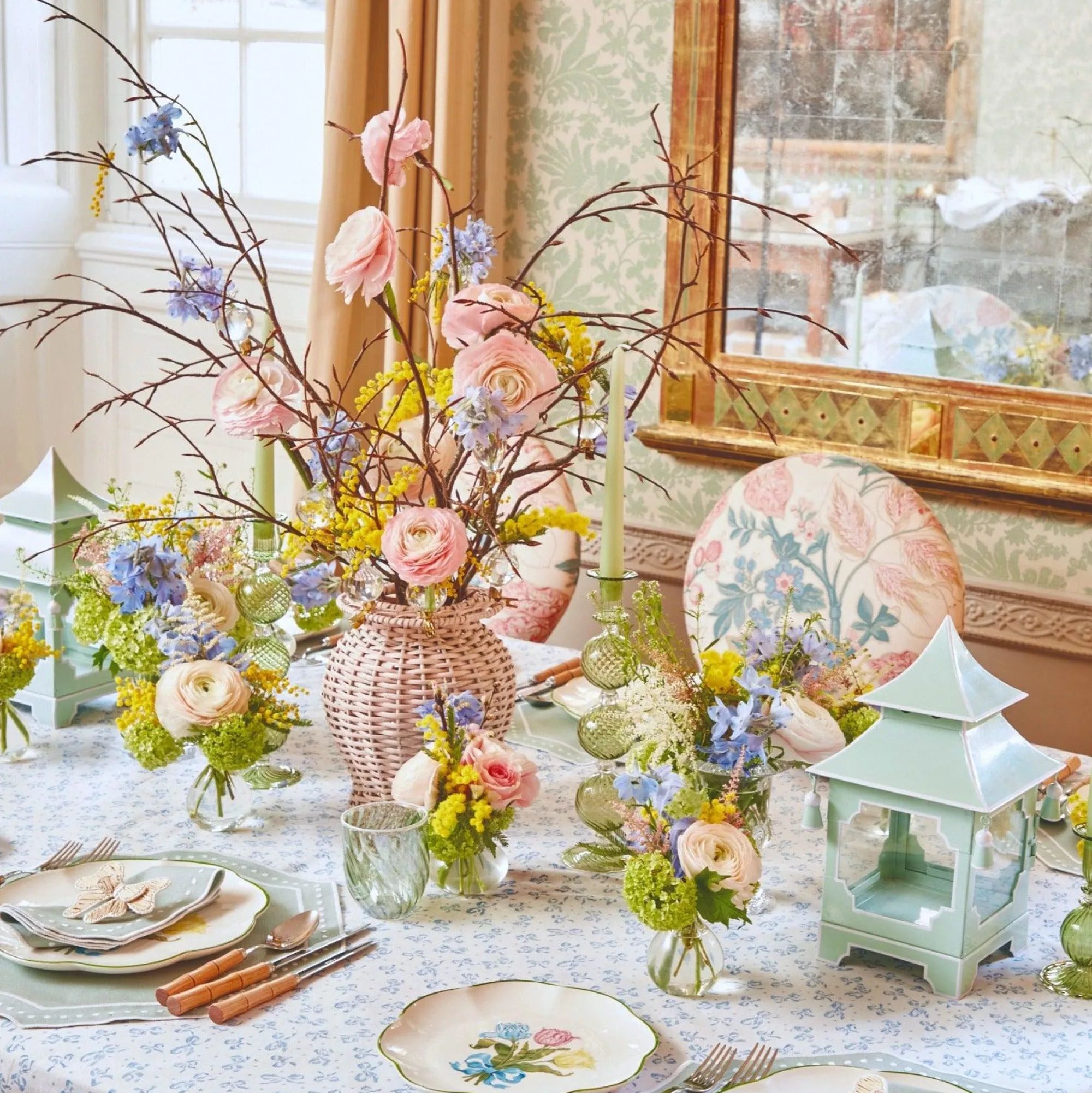 pistachio_green_pagoda_la_3.webp Best Sale Pistachio Green Pagoda Lantern Pagodas & Lanterns