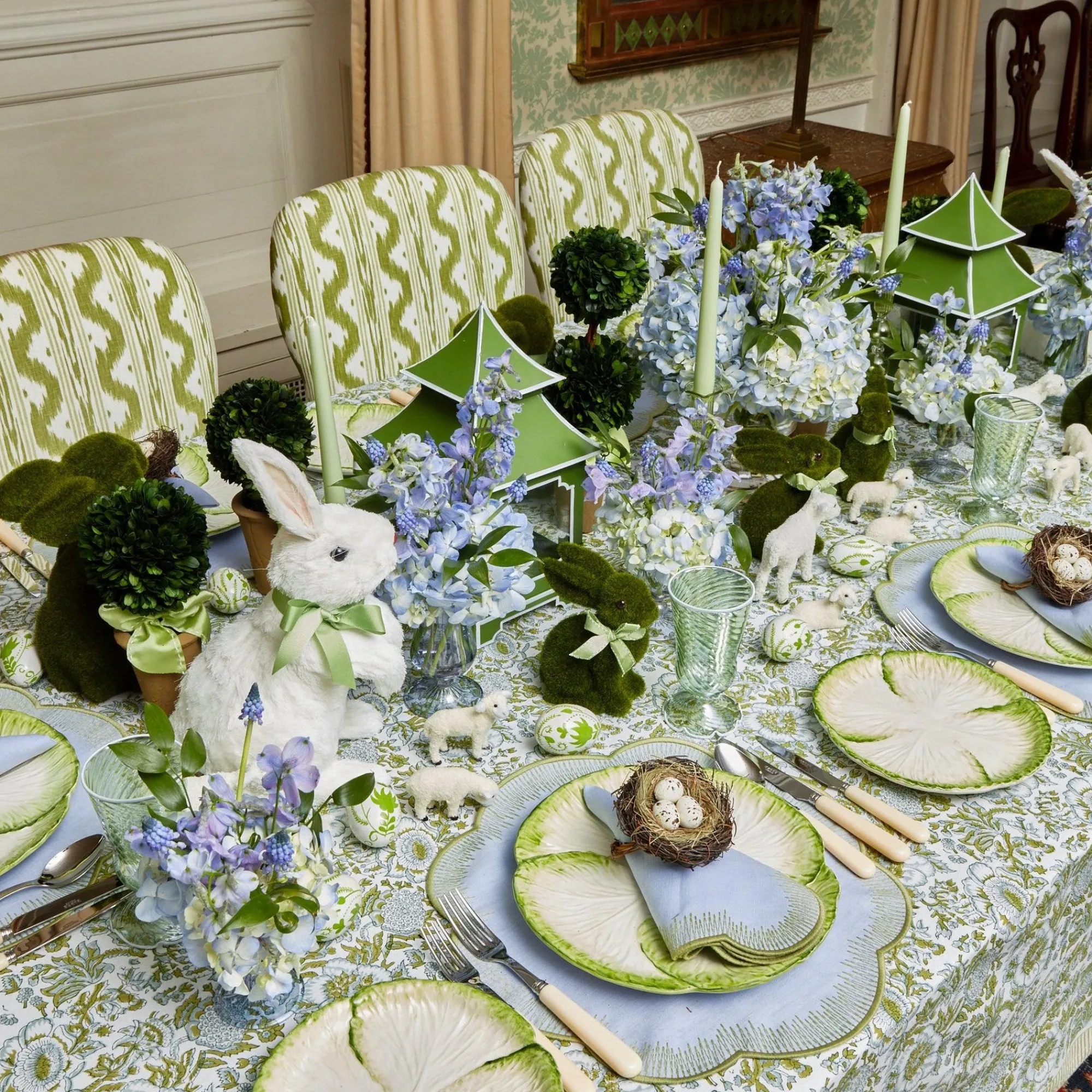 potted_boxwood_with_green_14.webp Fashion Potted Boxwood With Green Bow Decoration Set Decoration Sets