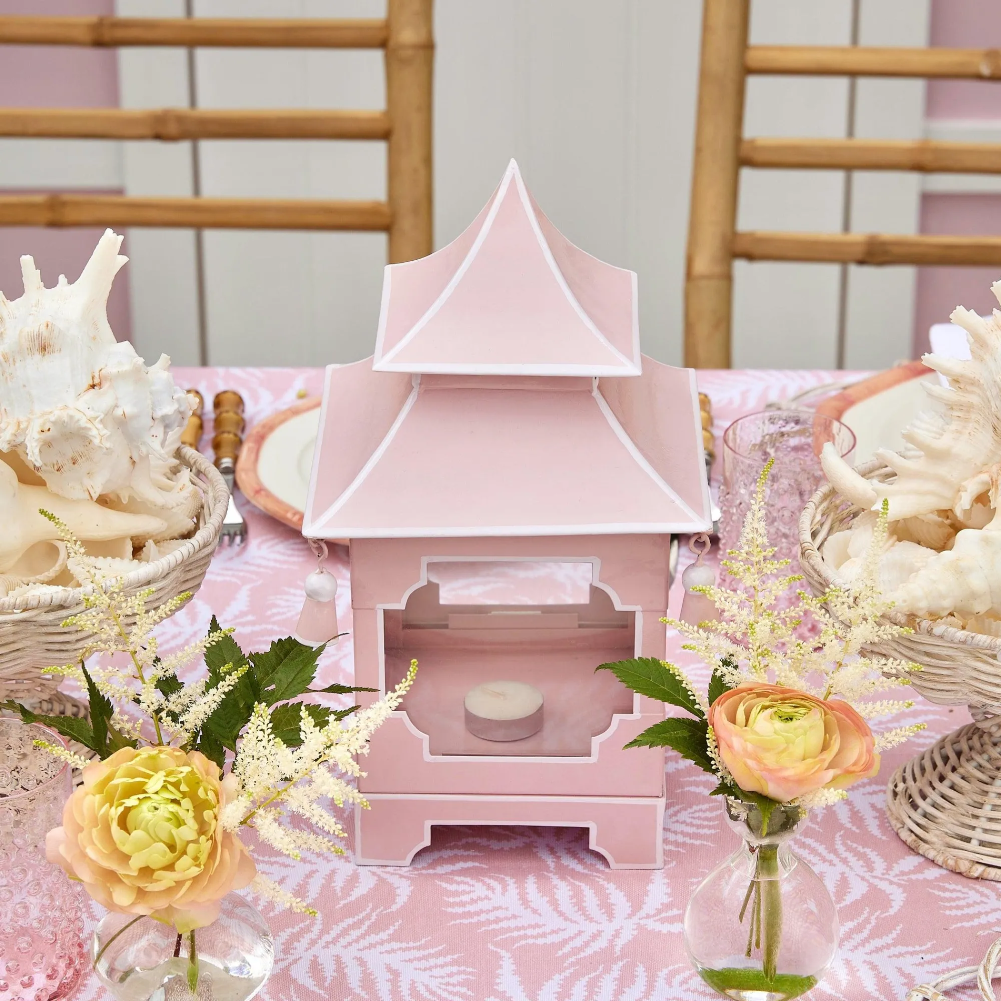 powder_pink_pagoda_lanter_12-1.webp Fashion Powder Pink Pagoda Lantern Candle Holders