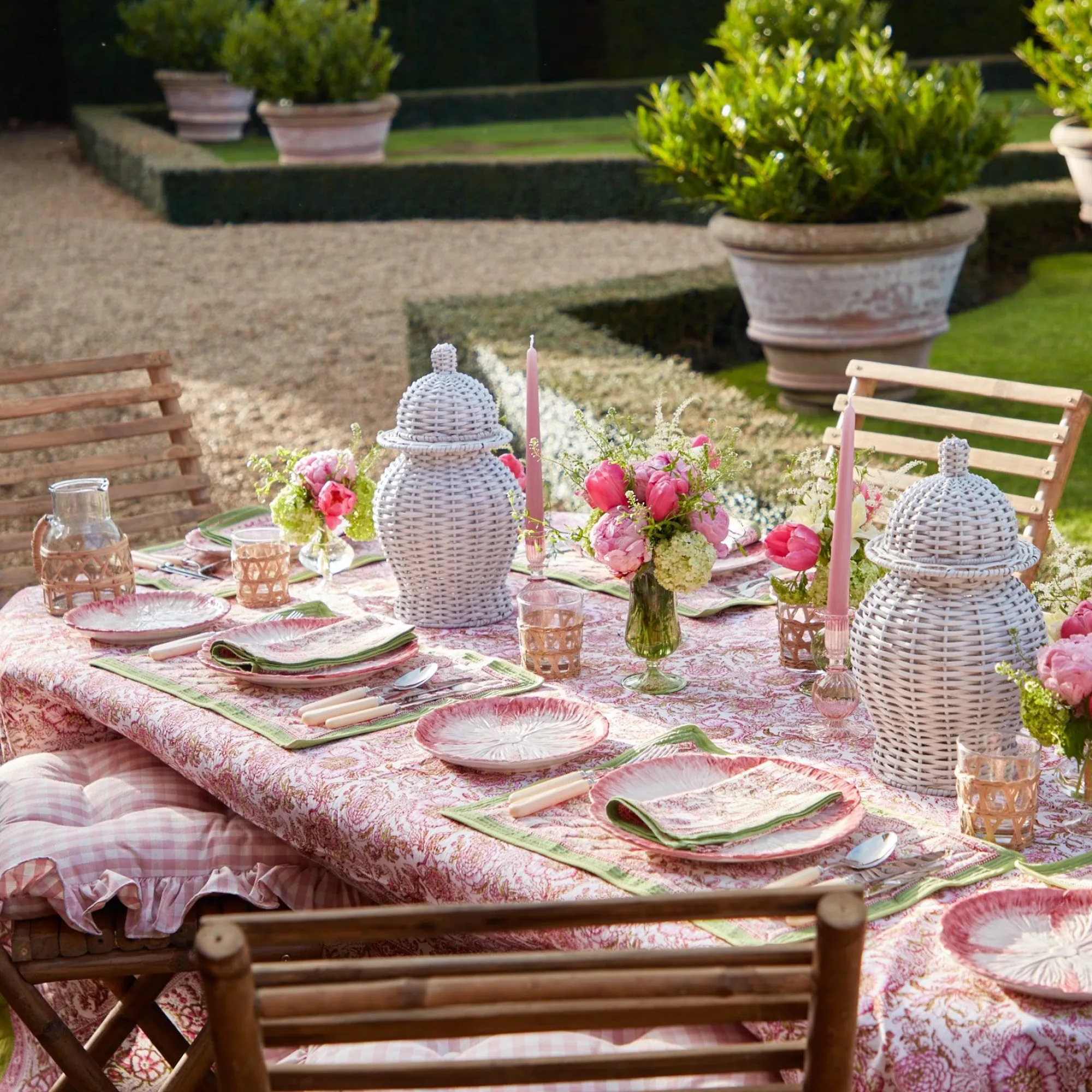 raffia_jug_16.webp Store Raffia Jug Jugs