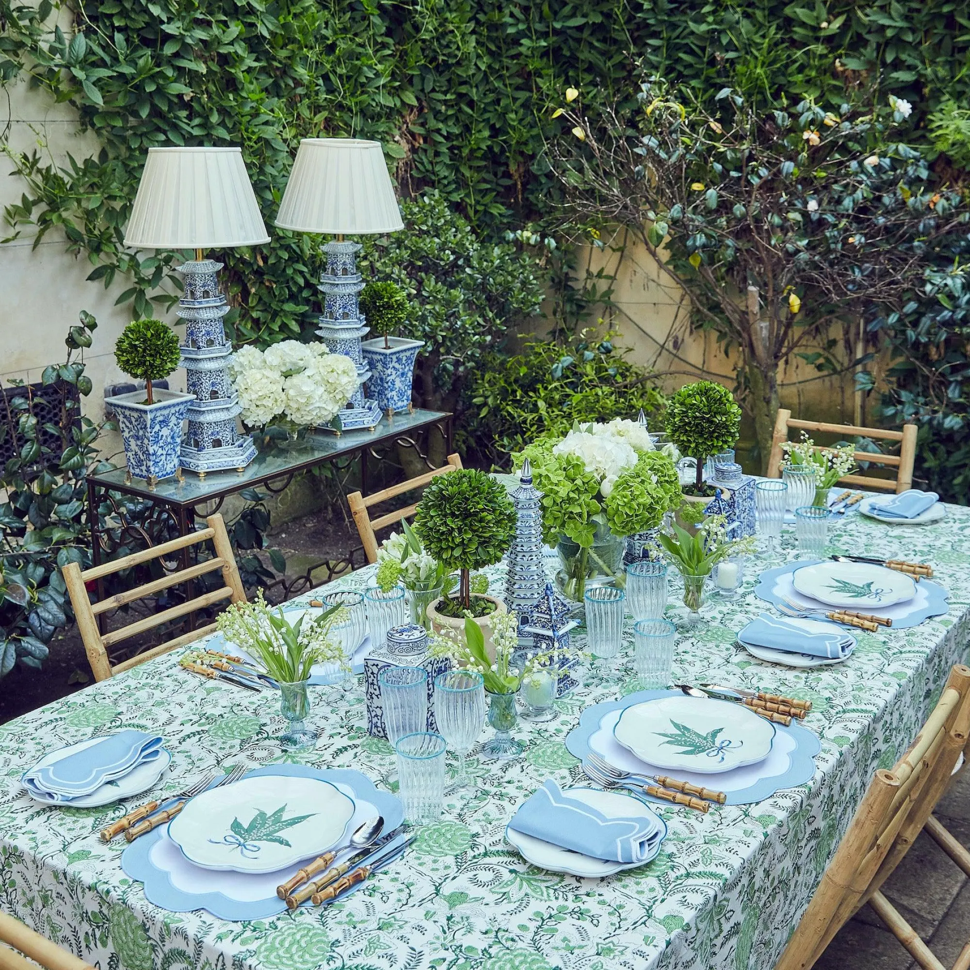 raffia_jug_20.webp Store Raffia Jug Jugs