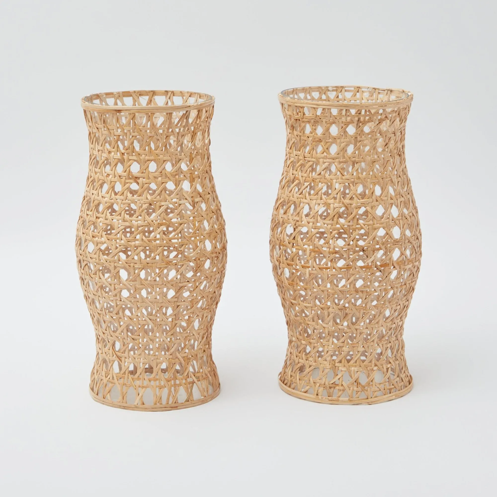 rattan_hurricane_lantern__0-1.webp Outlet Rattan Hurricane Lantern (Pair) Pagodas & Lanterns