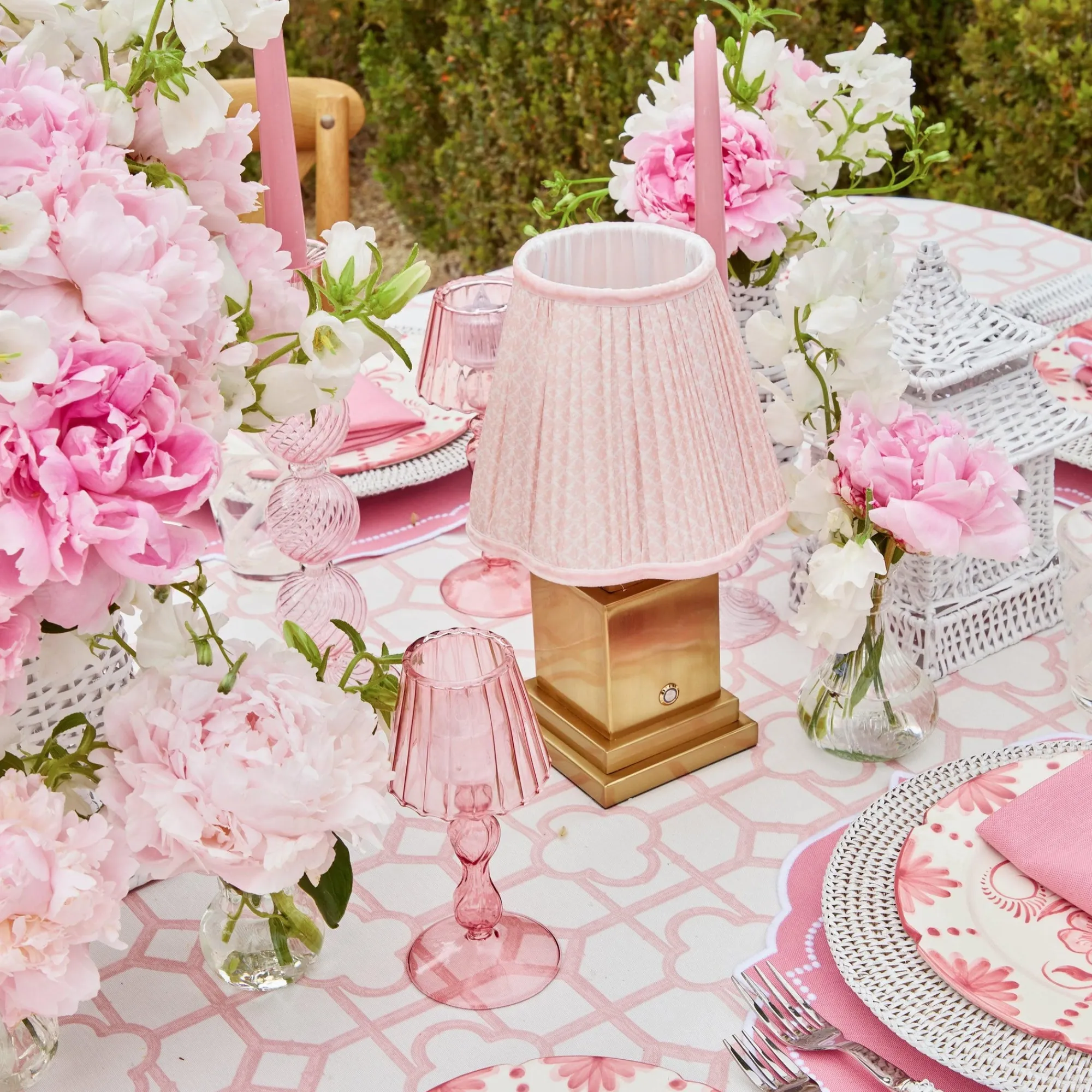 rechargeable_lamp_with_pi_7.webp Flash Sale Rechargeable Lamp With Pink Lotus Lampshade Lamps & Lighting