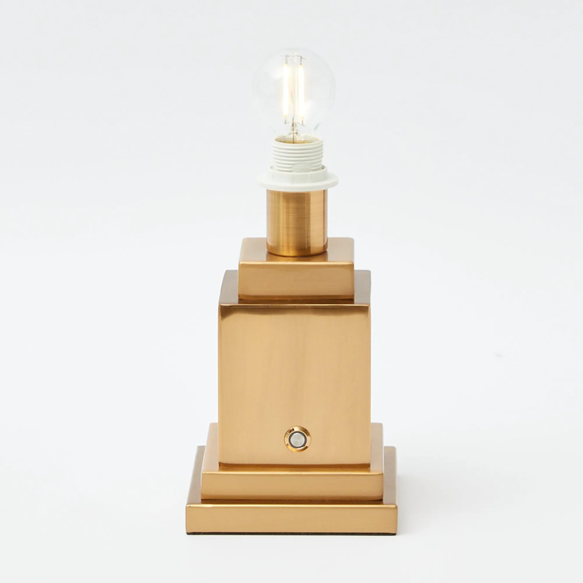 rechargeable_table_lamp___4.webp Sale Rechargeable Table Lamp & Shade Lamps & Lighting