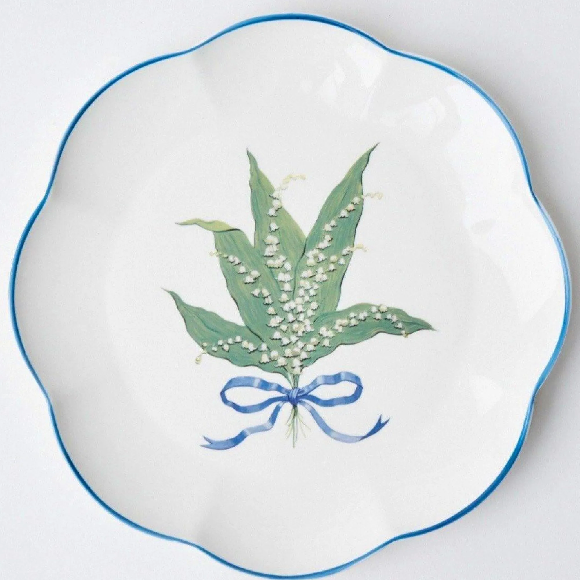 scalloped_lily_of_the_val_19-1.webp Sale Scalloped Lily Of The Valley Dinner Plate (Set Of 4) Dinner Plates