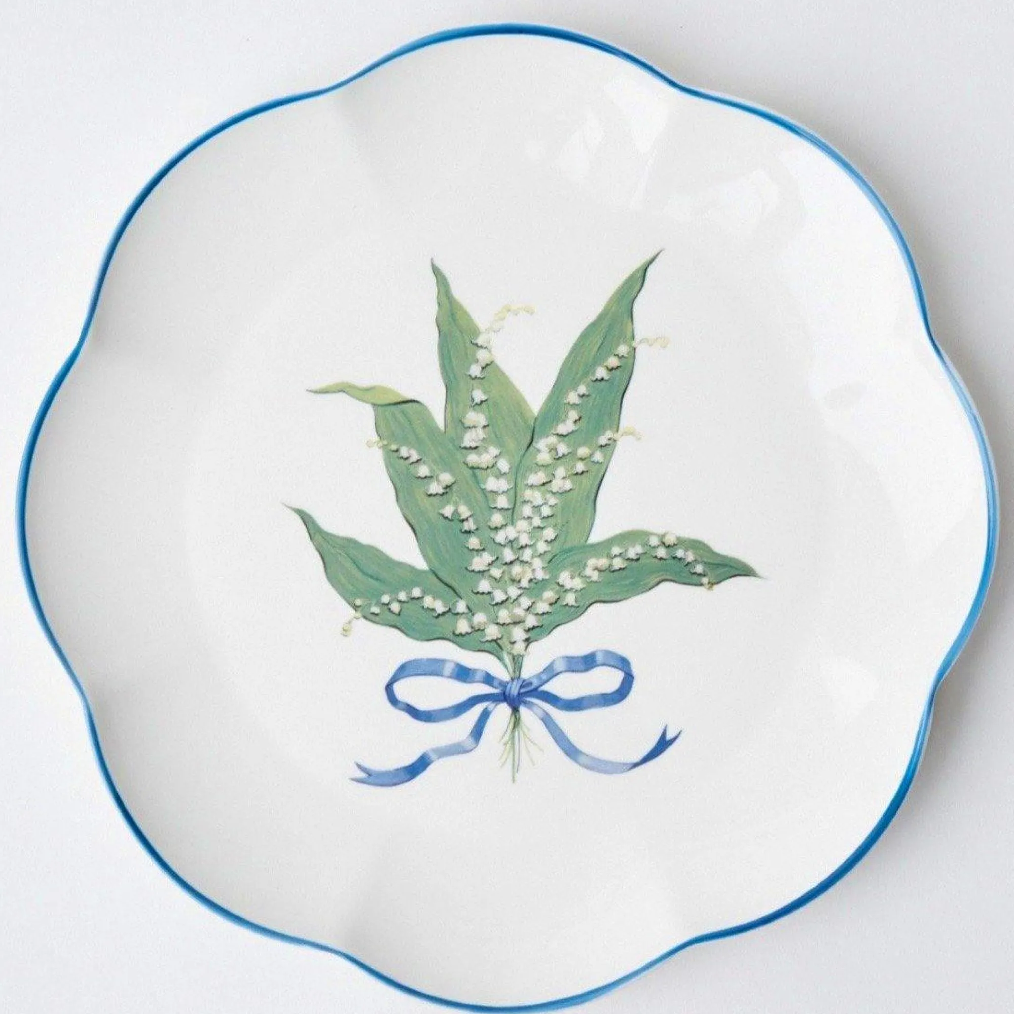 scalloped_lily_of_the_val_19-2.webp Fashion Scalloped Lily Of The Valley Dinner Plate Dinner Plates