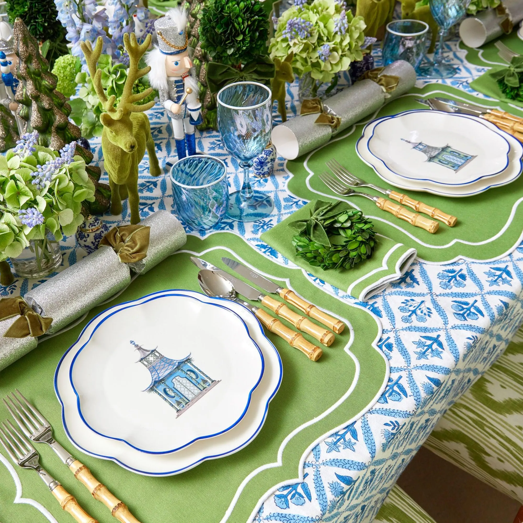 scalloped_pagoda_starter__1.webp Outlet Scalloped Pagoda Starter Plate (Set Of 4) Crockery Sets