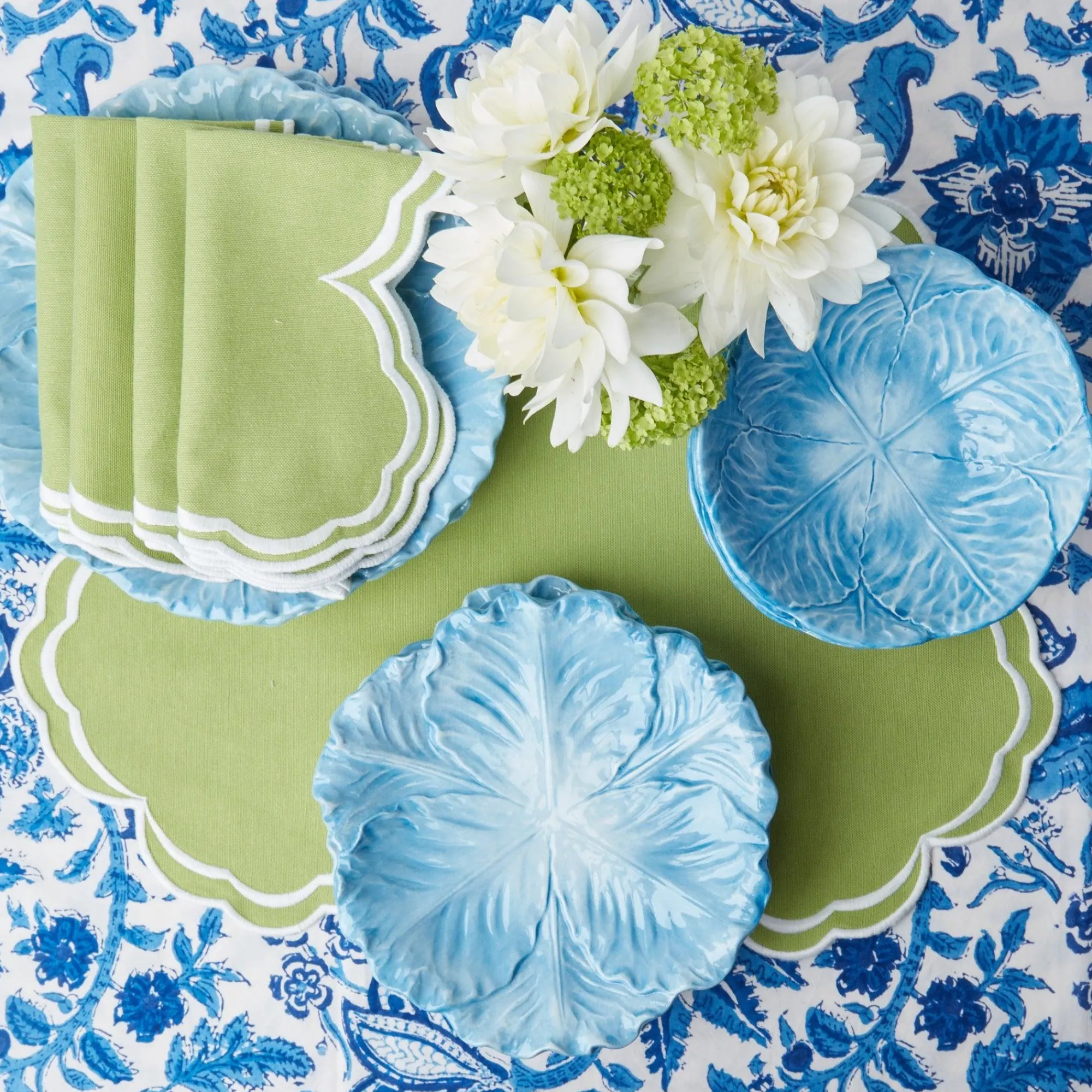 serena_apple_green_scallo_11.webp Fashion Serena Apple Green Scalloped Napkins (Set Of 4) Napkins