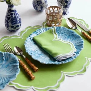 Fashion Serena Apple Green Scalloped Napkins (Set Of 4) Napkins
