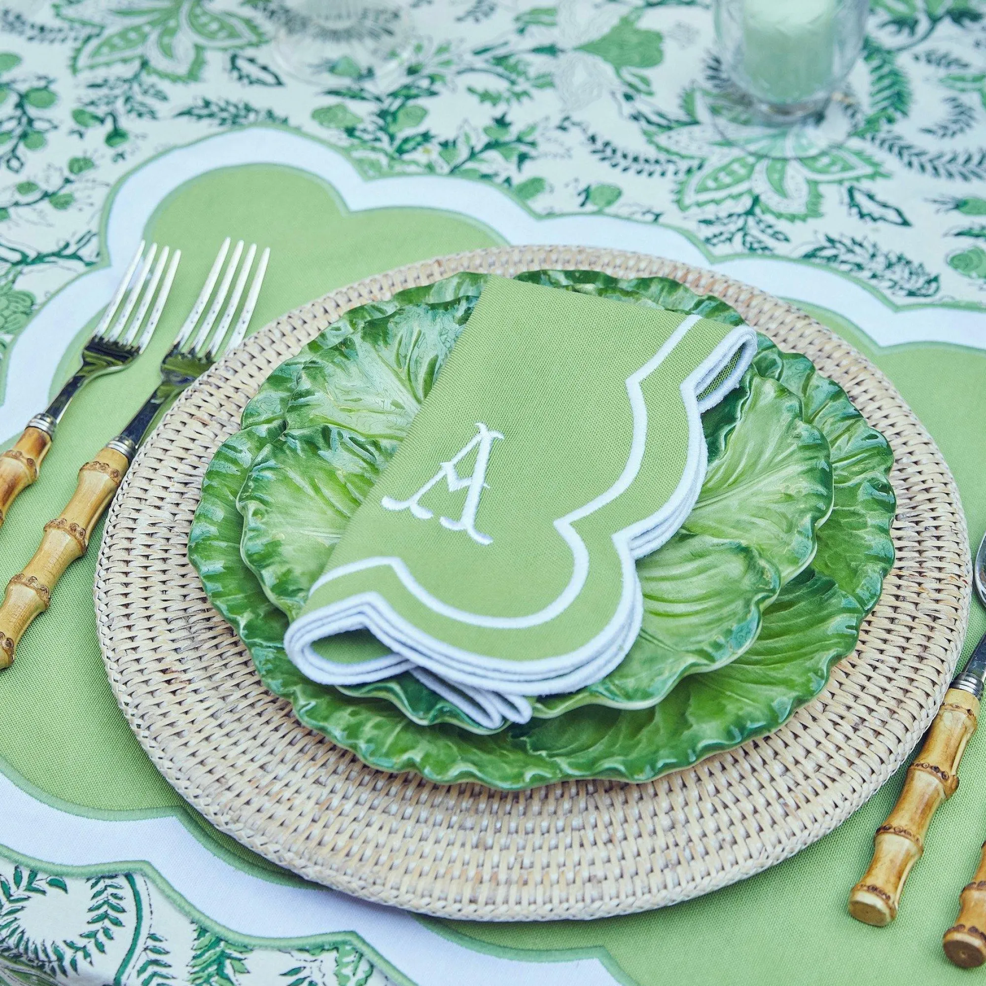 serena_applique_green_pla_27.webp Outlet Serena Applique Green Placemats & Napkins (Set Of 4) Table Linen Sets