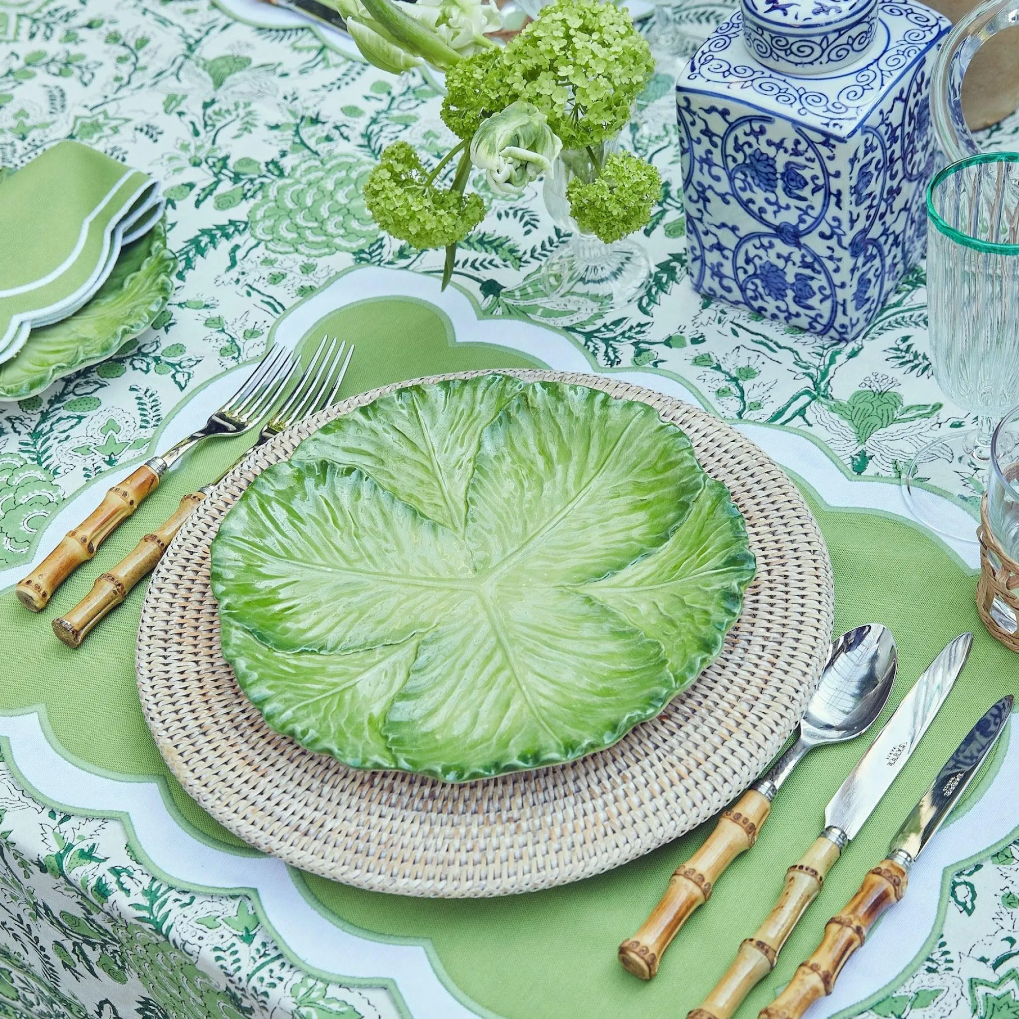 serena_green_cabbage_dinn_16-1.webp Best Serena Green Cabbage Dinner Plate (Set Of 4) Crockery Sets