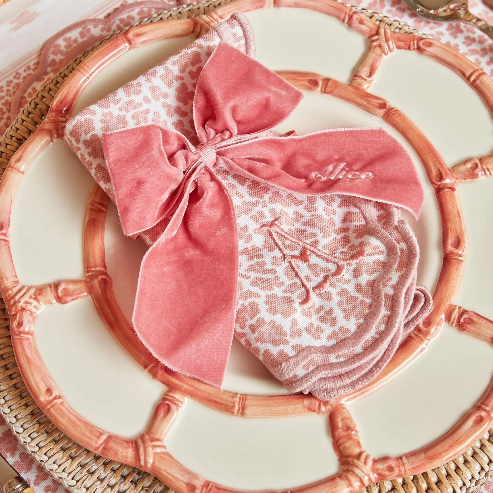 serena_pink_leopard_napki_6.webp Online Serena Pink Leopard Napkins (Set Of 4) Napkins