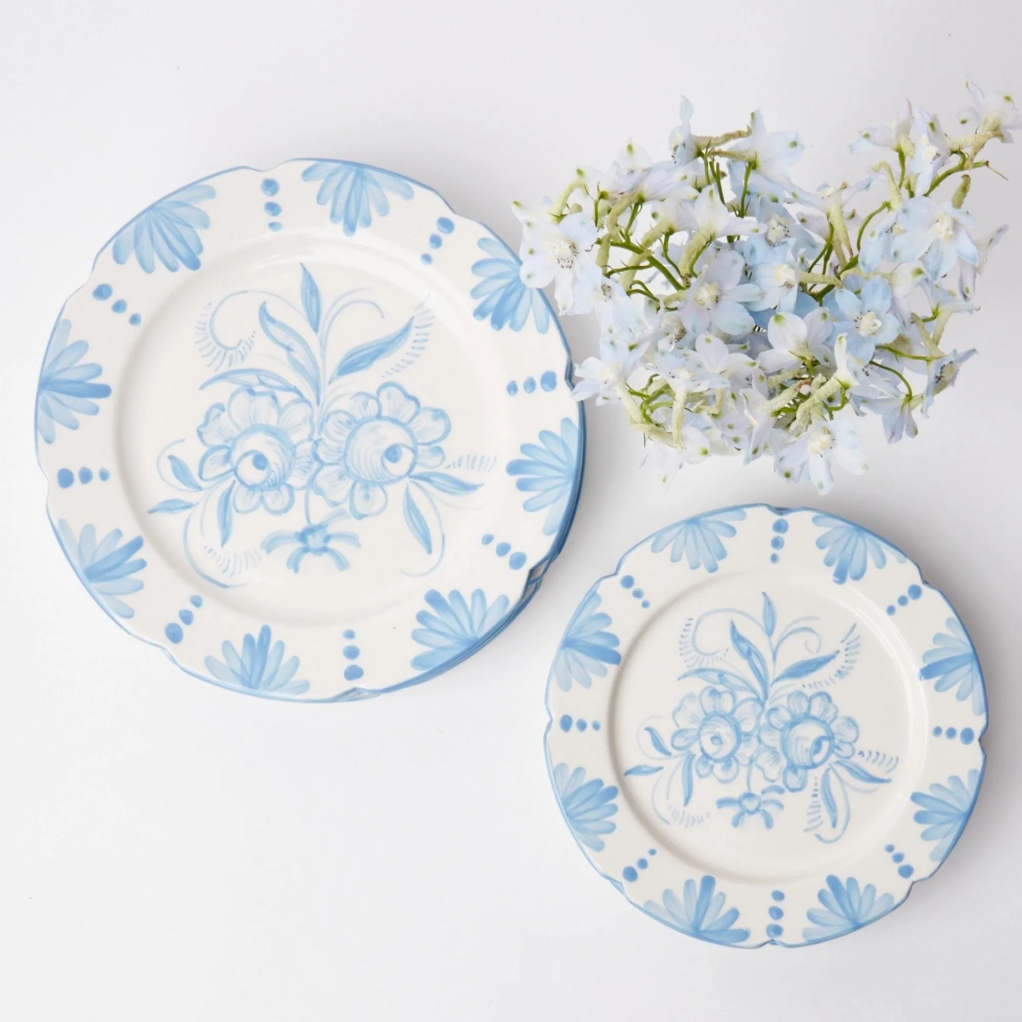 seville_blue_gardenia_din_10-2.webp Best Seville Blue Gardenia Dinner Plate (Set Of 4) Crockery Sets