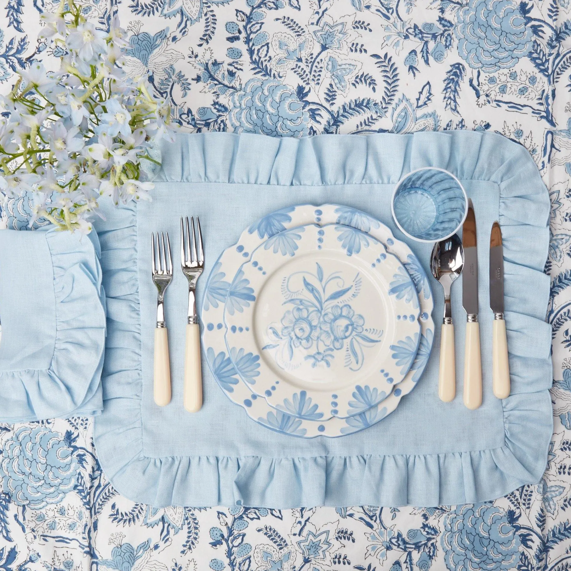 seville_blue_gardenia_din_22-2.webp Best Seville Blue Gardenia Dinner Plate (Set Of 4) Crockery Sets