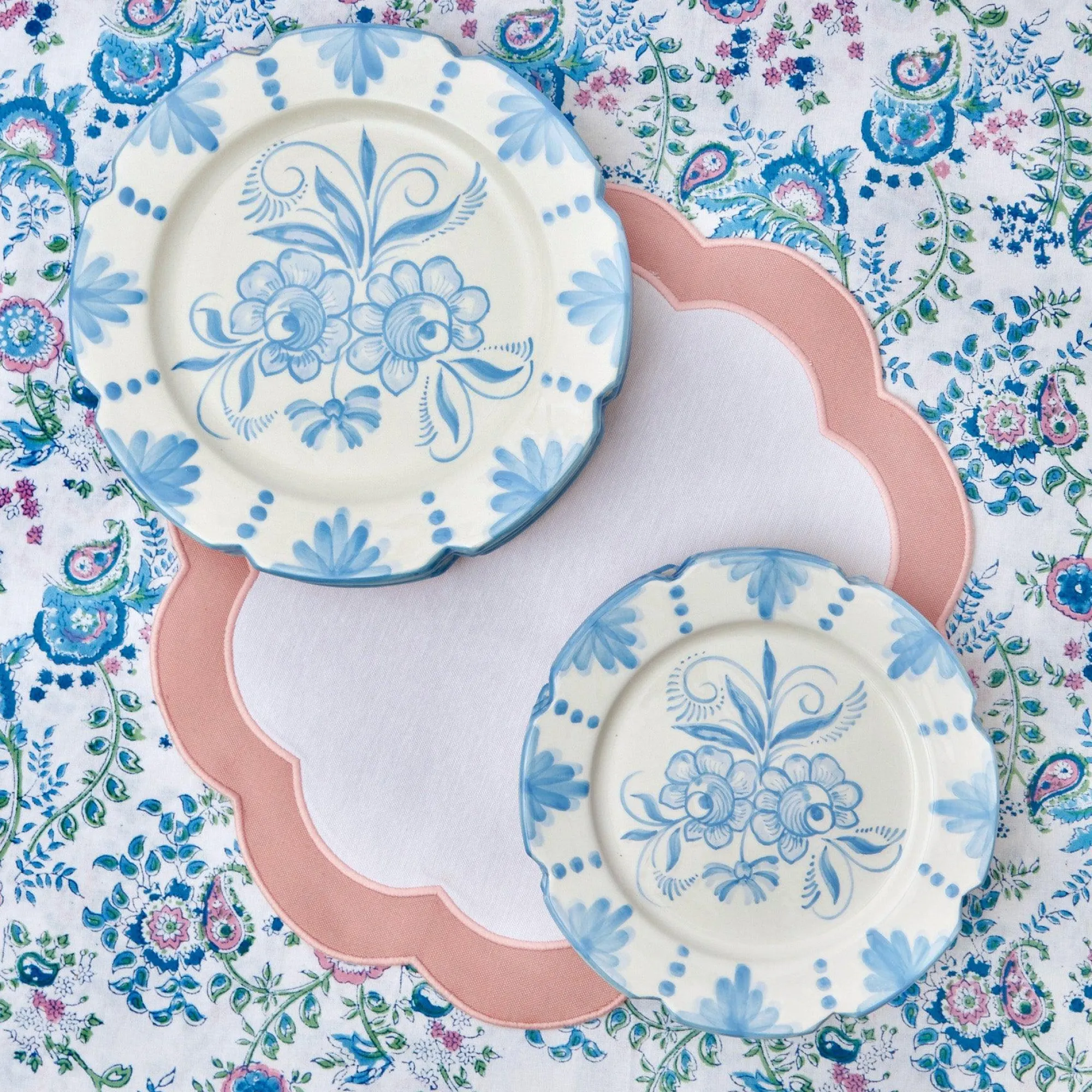 seville_blue_gardenia_sta_3-1.webp New Seville Blue Gardenia Starter Plate Seville Crockery