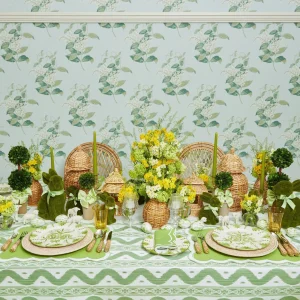 Fashion Seville Green Gardenia Dinner Plates (Set Of 4) Dinner Plates