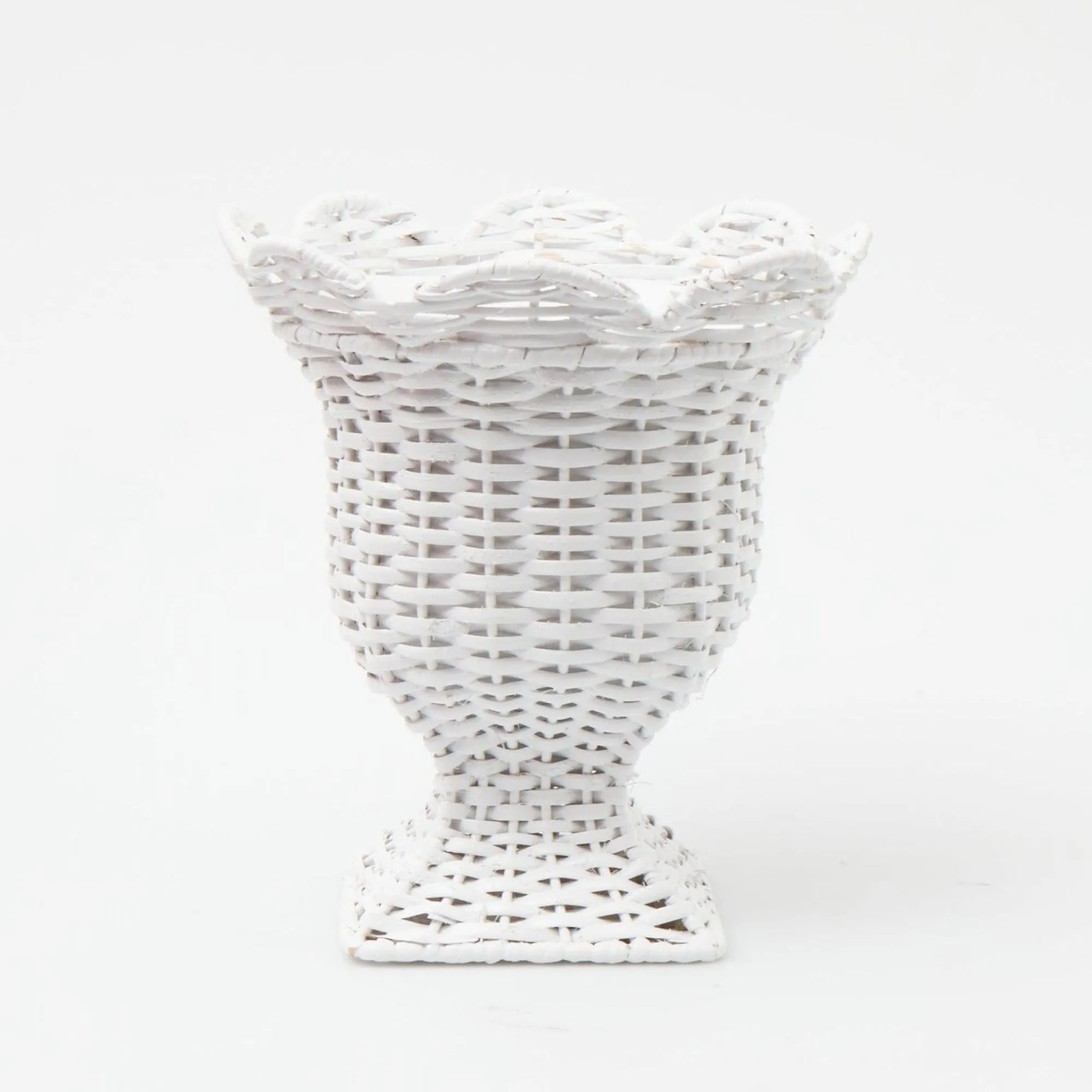 small_white_rattan_urn_va_4-1.webp New Small White Rattan Urn Vase Rattan Tableware