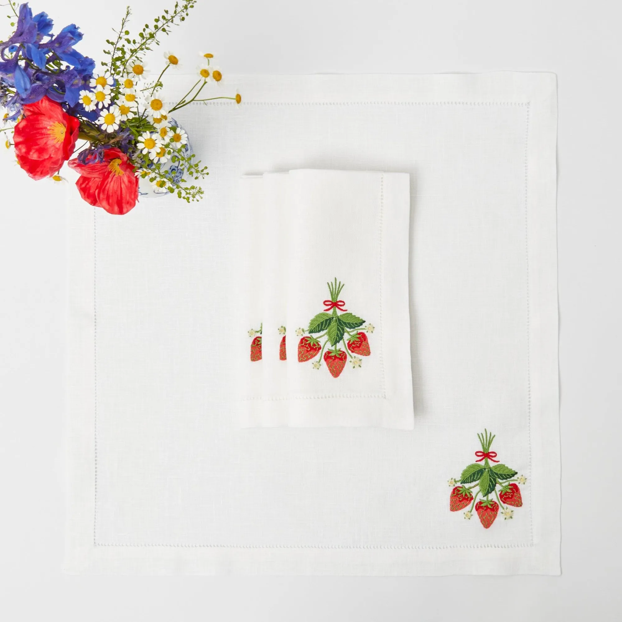 strawberry_white_linen_em_12.webp Clearance Strawberry White Linen Embroidered Napkins (Set Of 4) Napkins