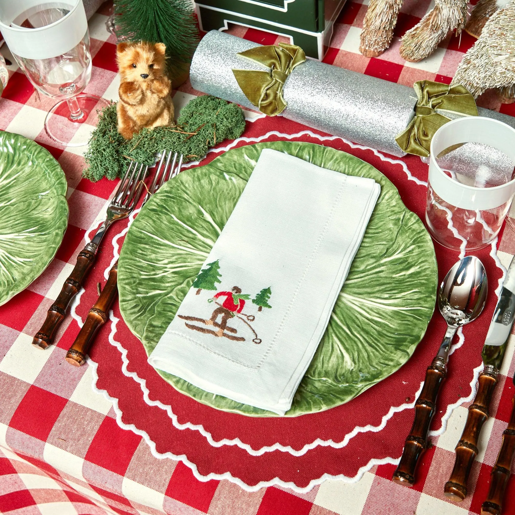 swiss_red_gingham_tablecl_3.webp Fashion Swiss Red Gingham Tablecloth Tablecloths