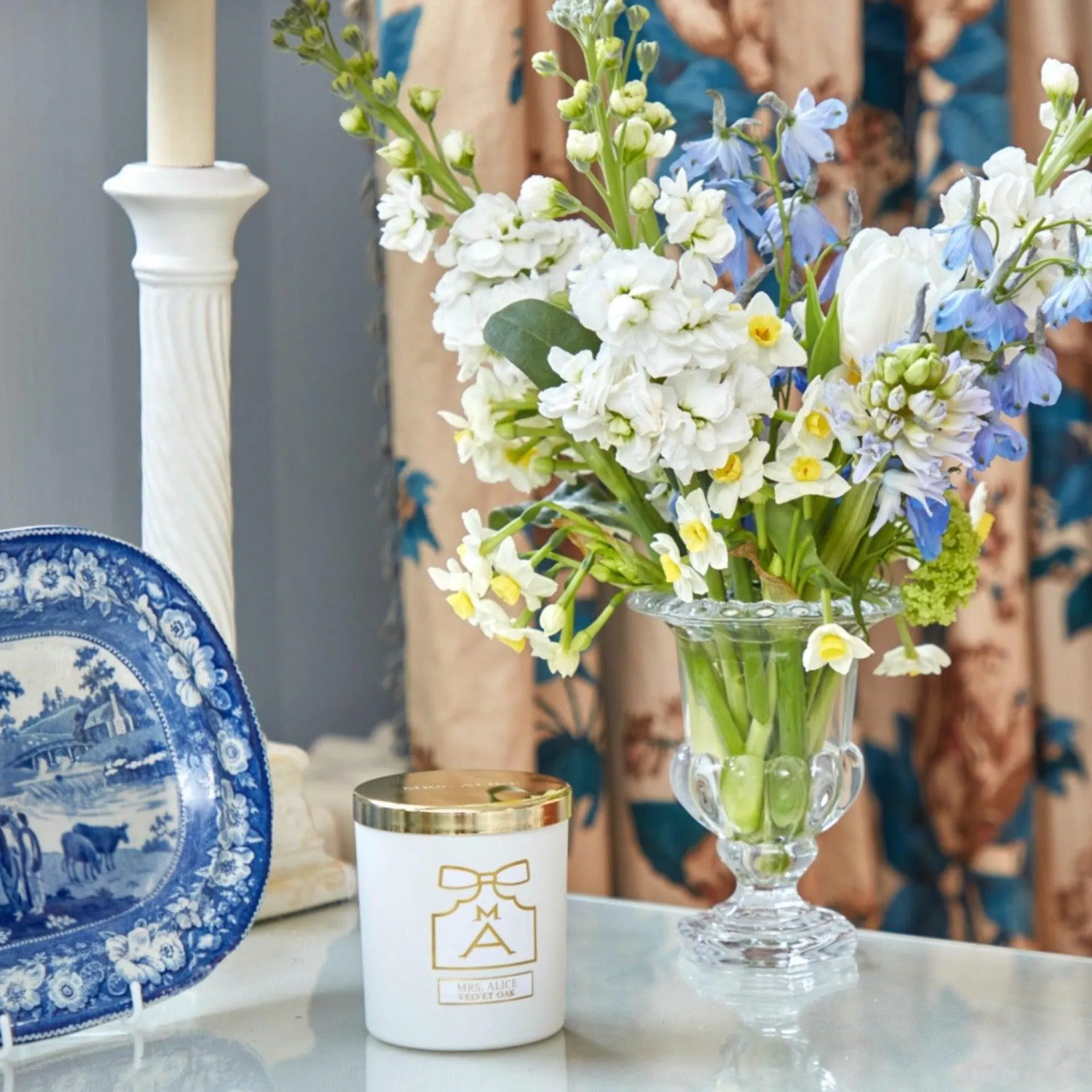 velvet_oak_scented_candle_5-3.webp Best Velvet Oak Scented Candle Candles